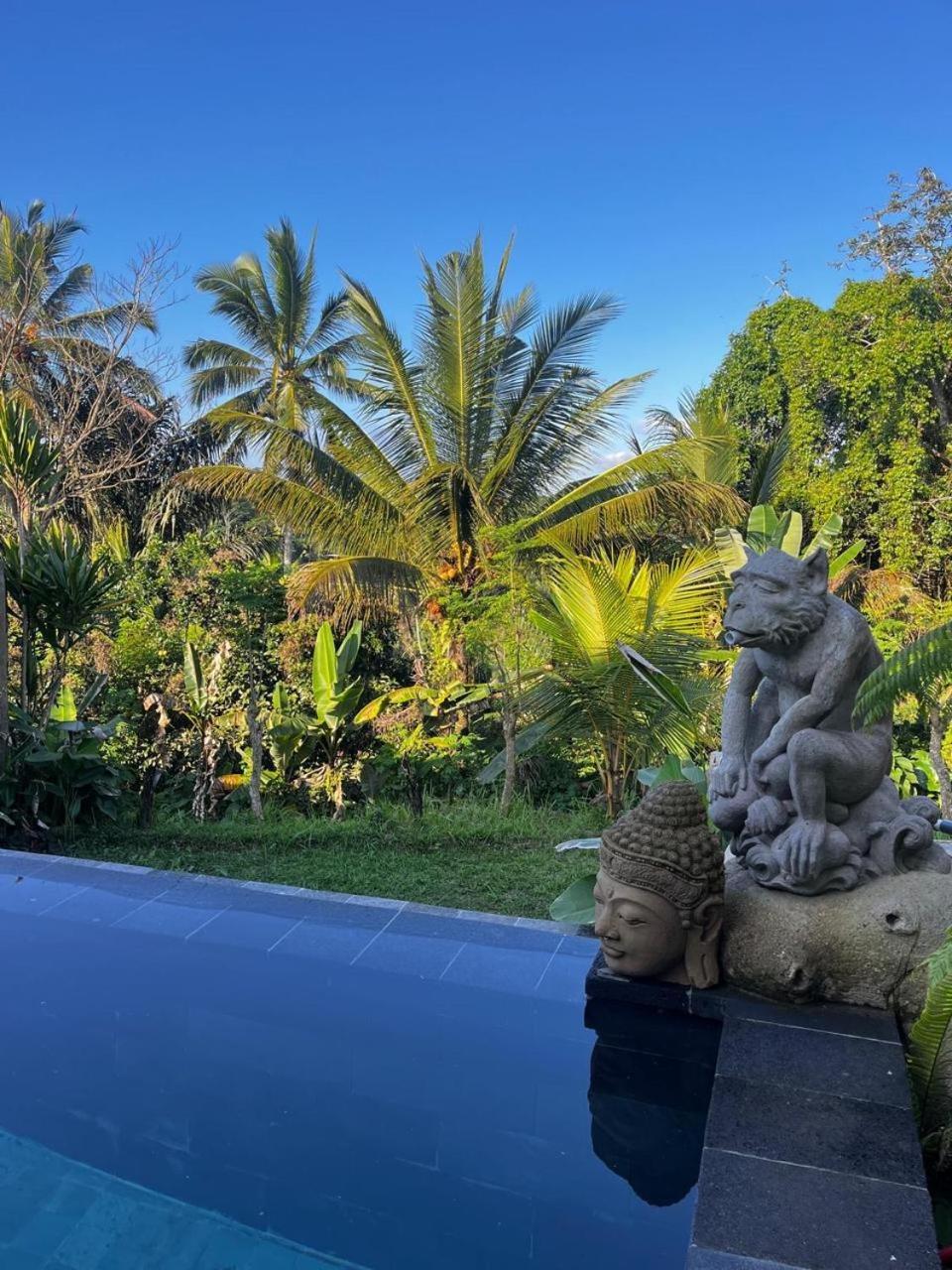 Umah Capung Sebatu Villa