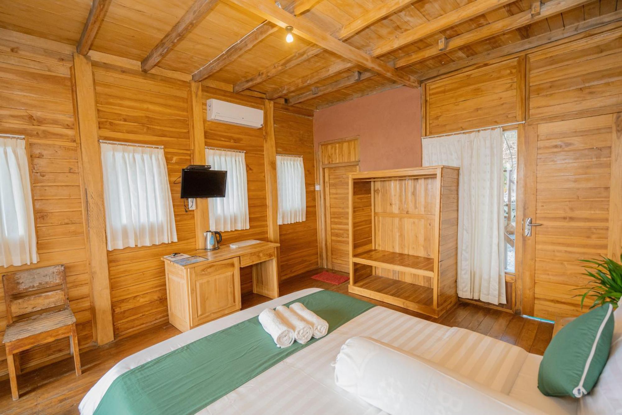 Holiday park The Somayan Batununggul