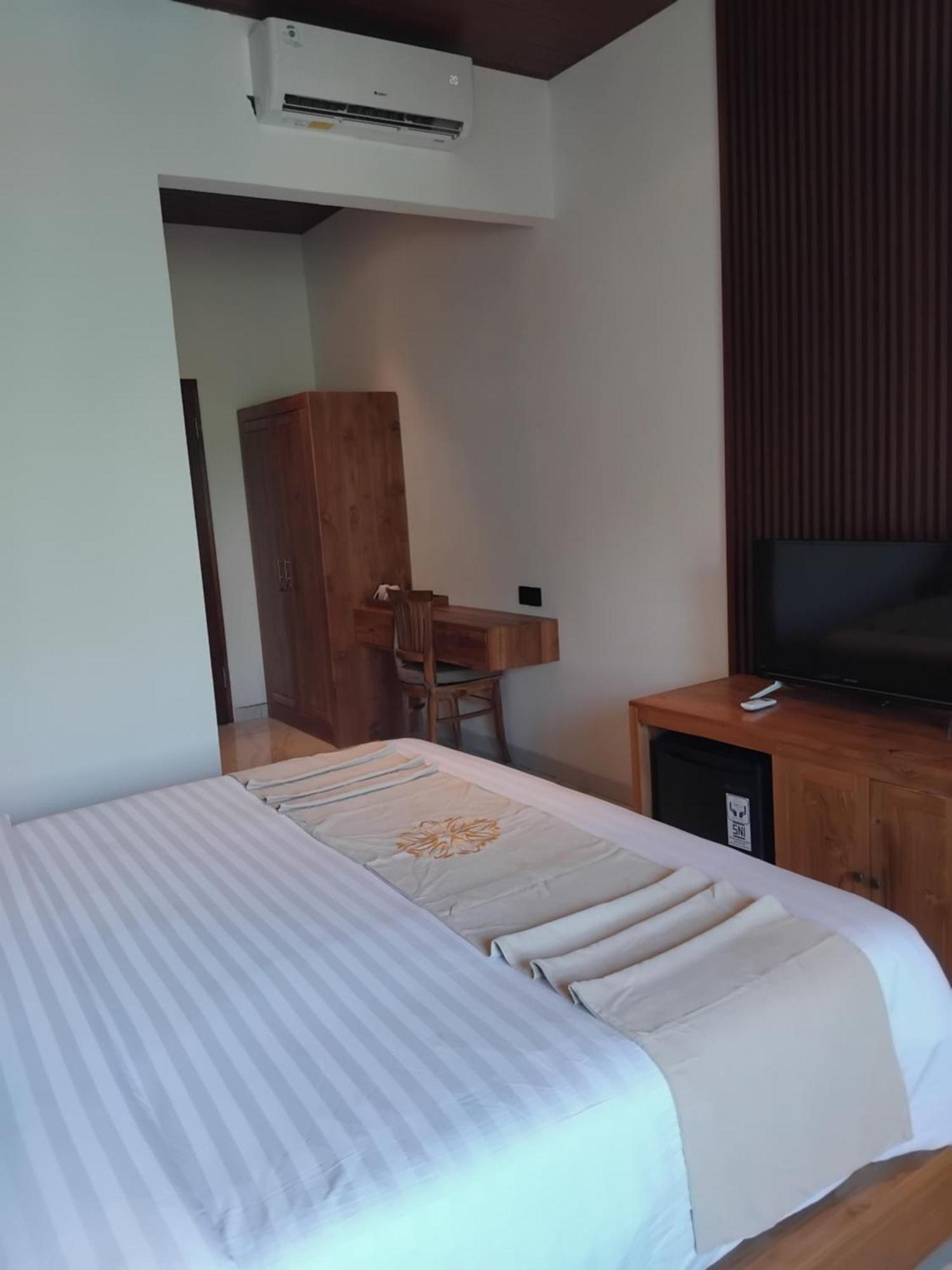 Sujiwa & Hotel