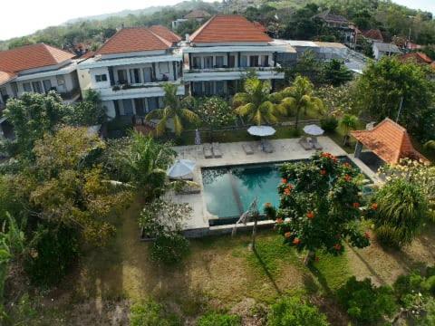 Davu Sundara Uluwatu (Bali)