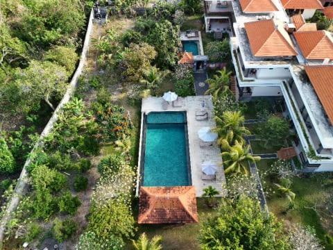 Davu Sundara * Uluwatu (Bali)