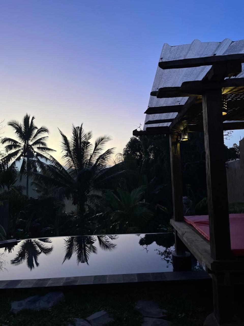 Umah Capung Sebatu Villa *