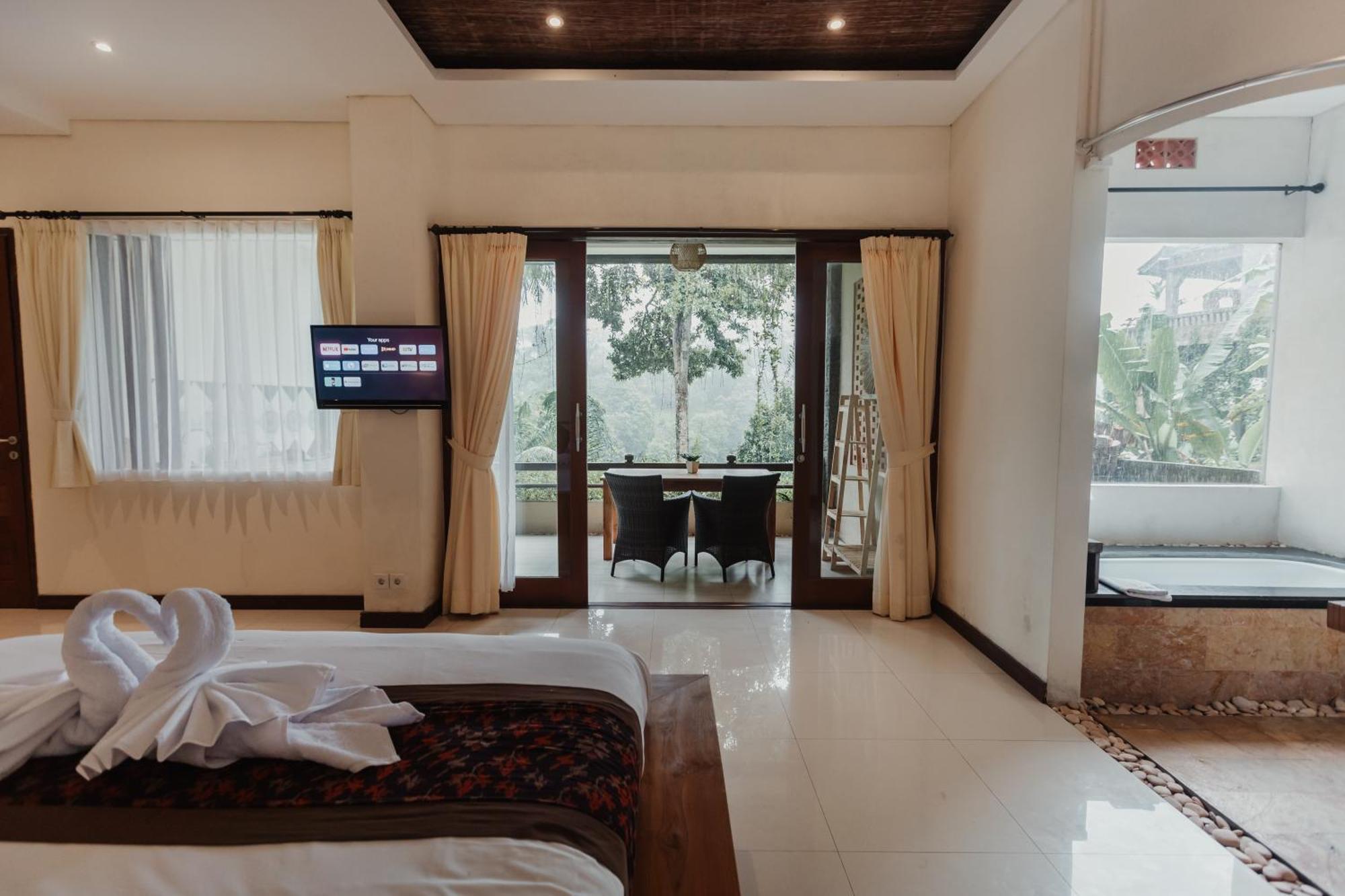 The Iyang Hotel