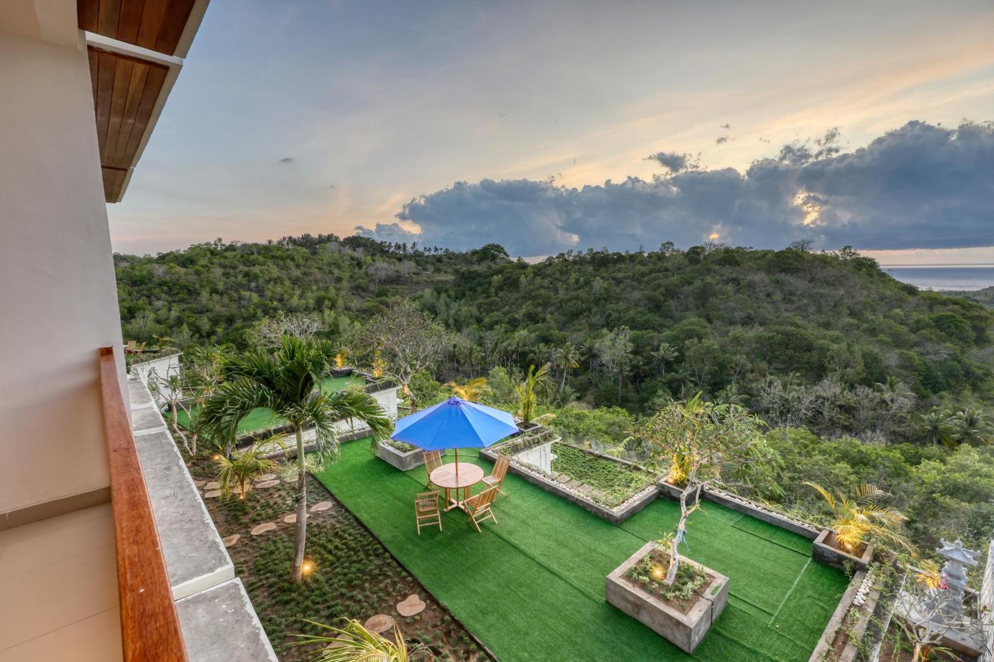Bed & Breakfast Kelingking Parama Batumadeg