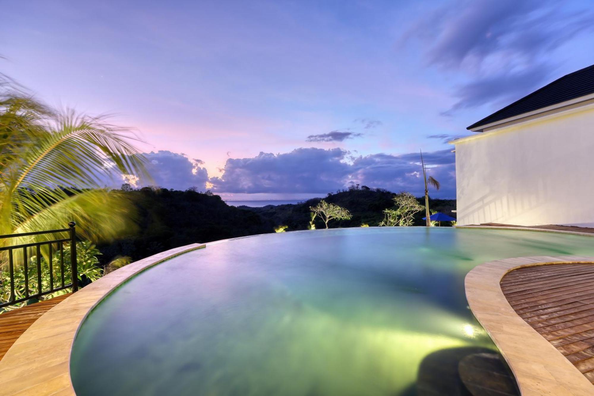 Kelingking Parama Bed & Breakfast *
