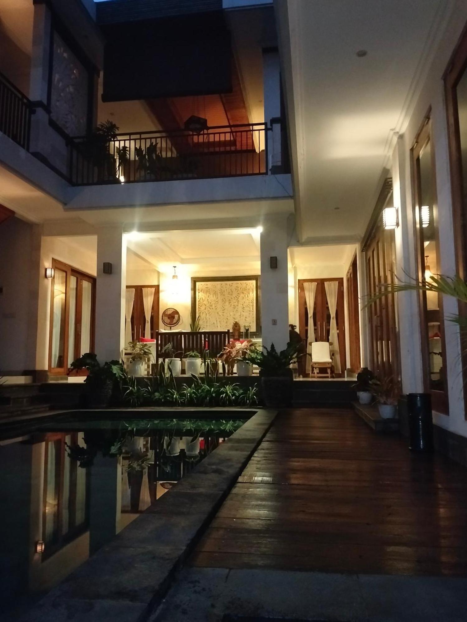 Villa Mandox Bali *