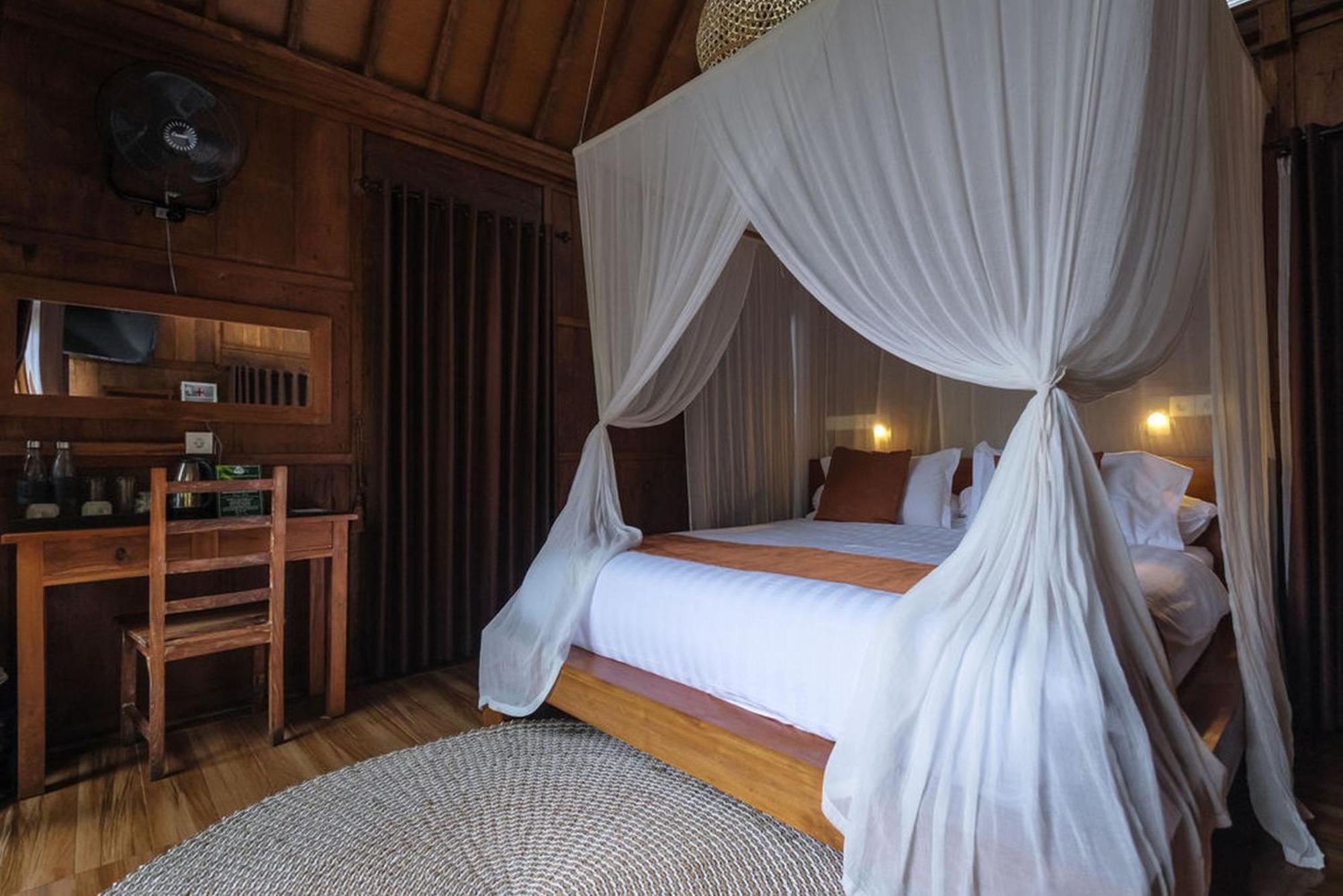 Keuma & Resto By The Lavana Villa