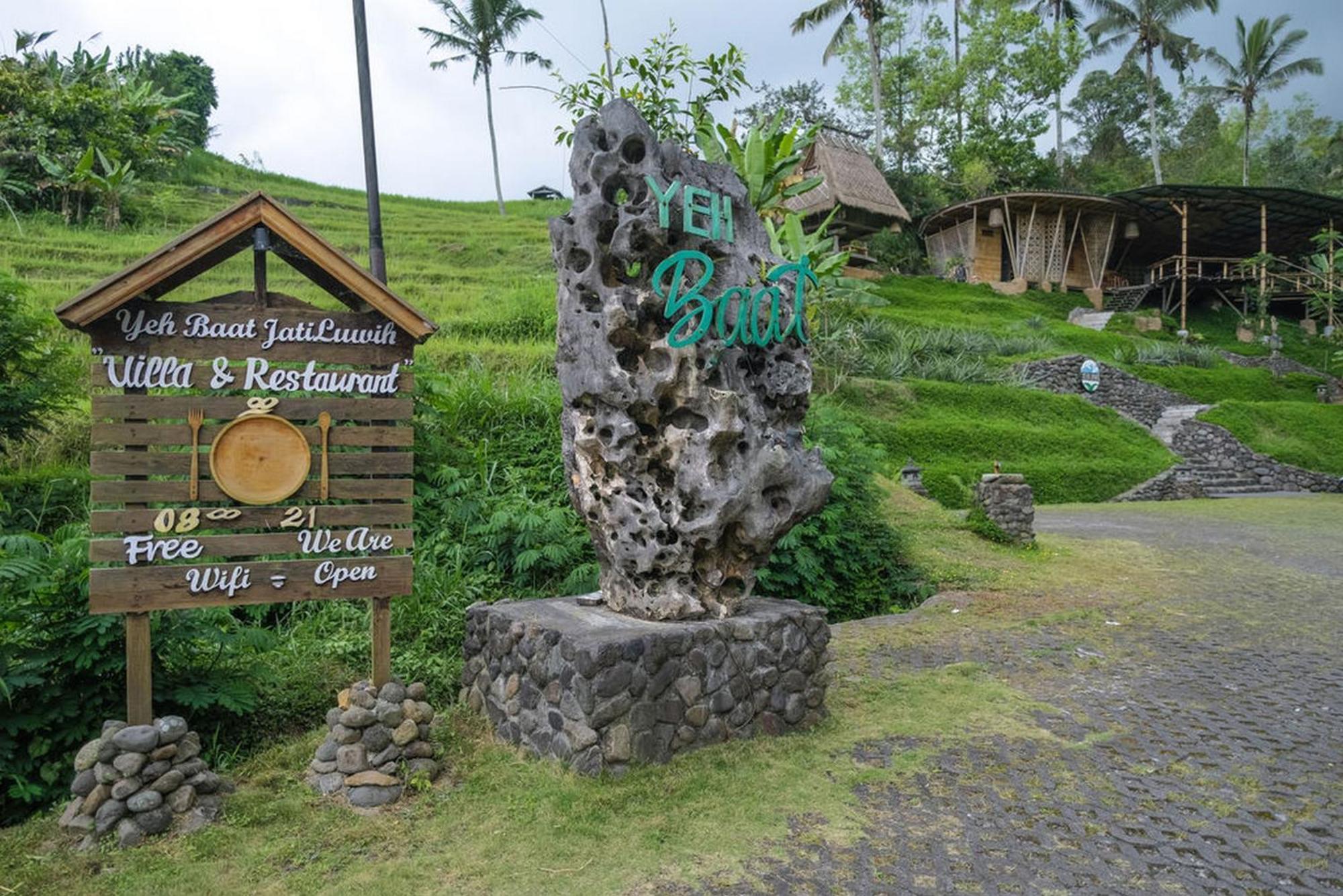 Keuma & Resto By The Lavana Villa