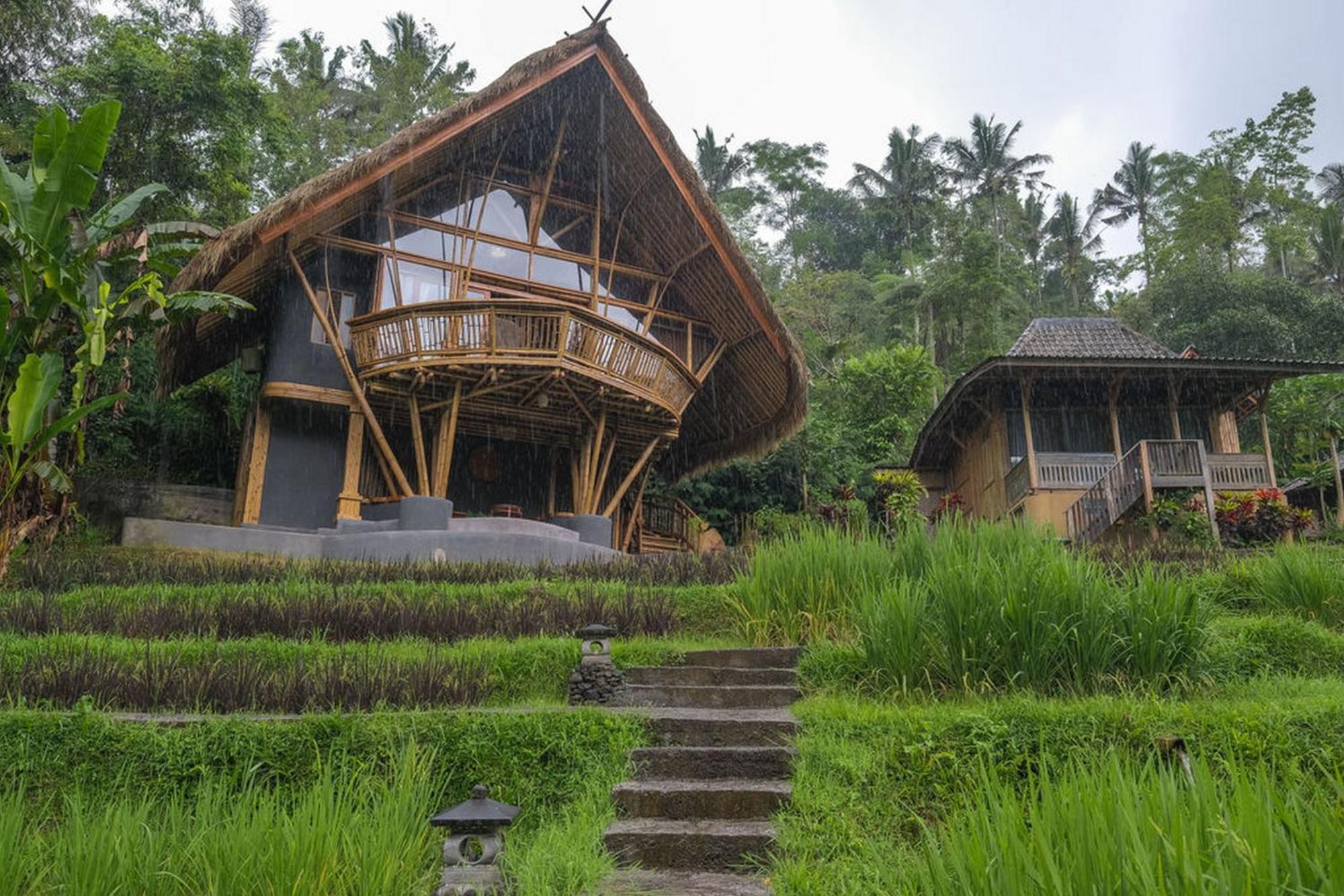 Keuma & Resto By The Lavana *