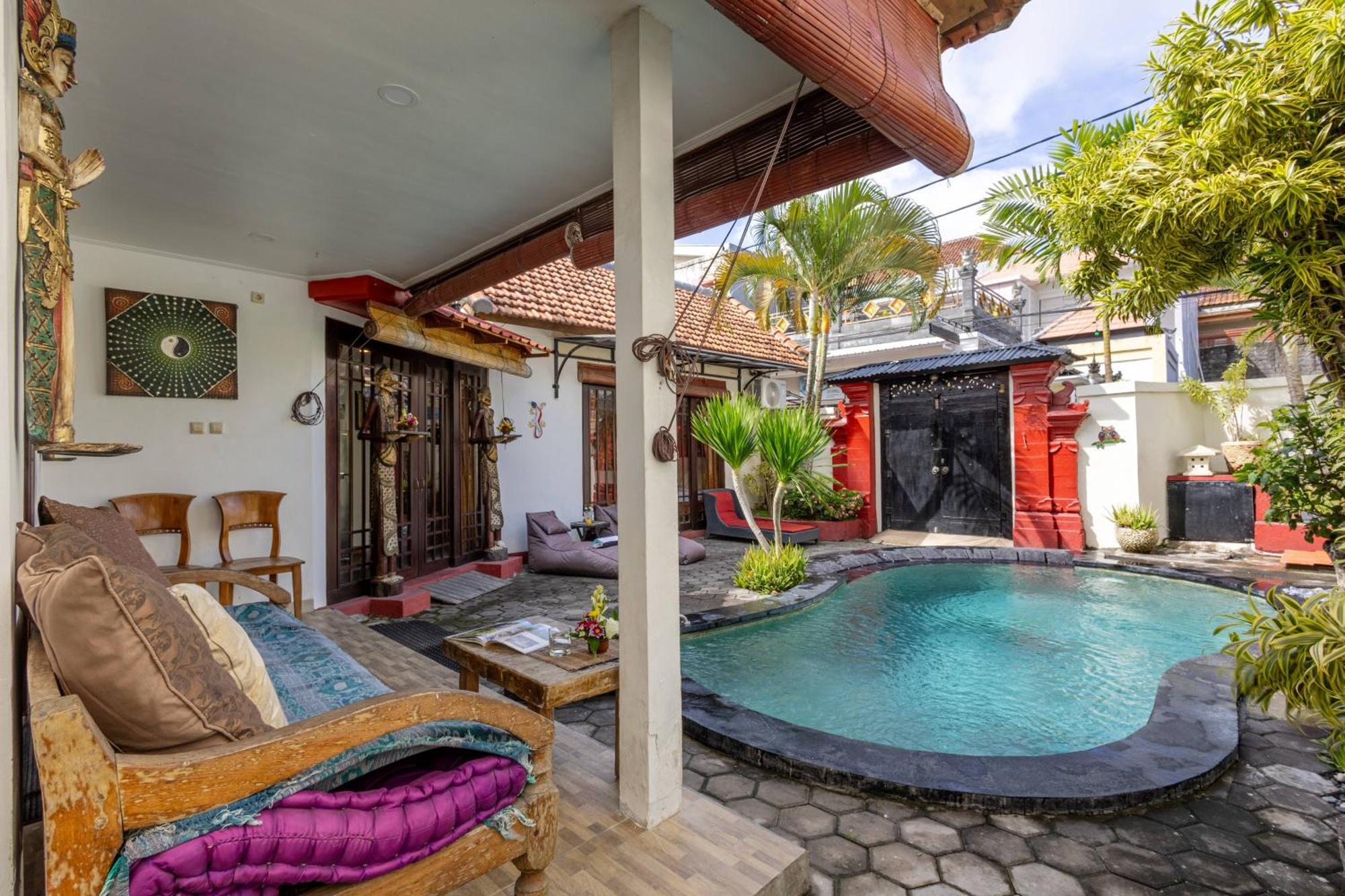 Hidden Garden Legian Villa *