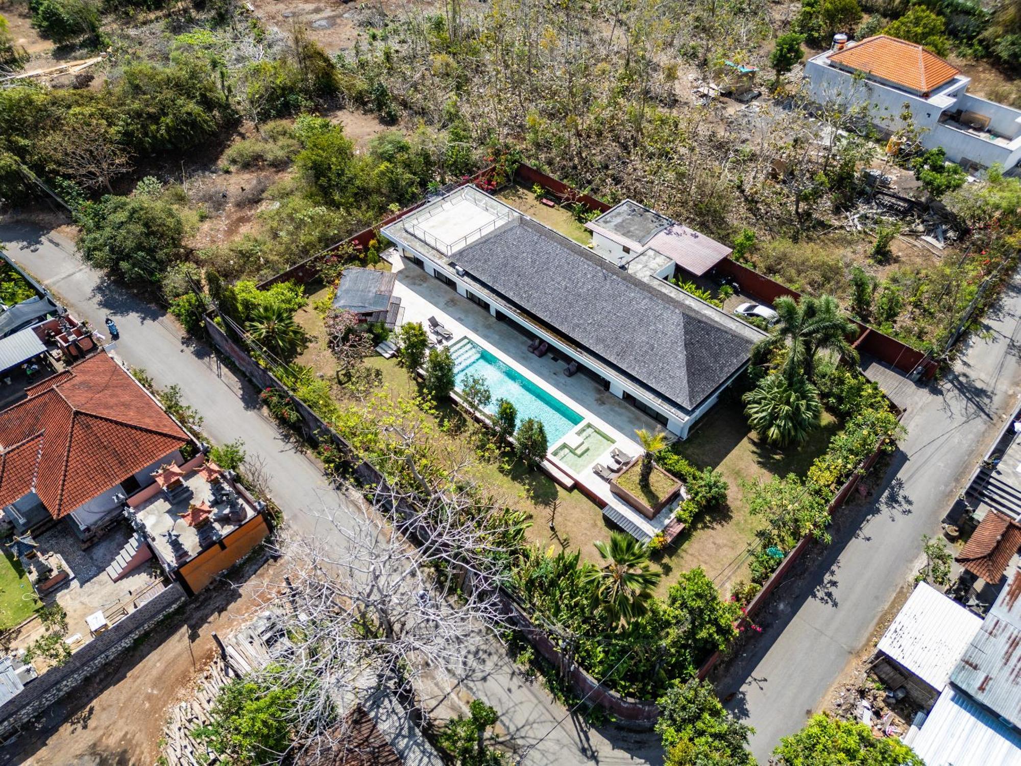 Boutique Doretanh Jimbaran Villa *