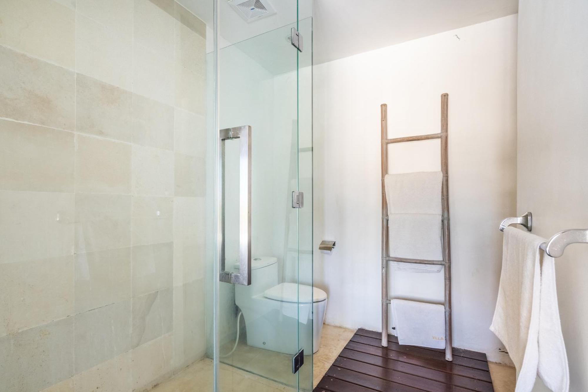 Boutique Doretanh Jimbaran Villa Ungasan (Bali)