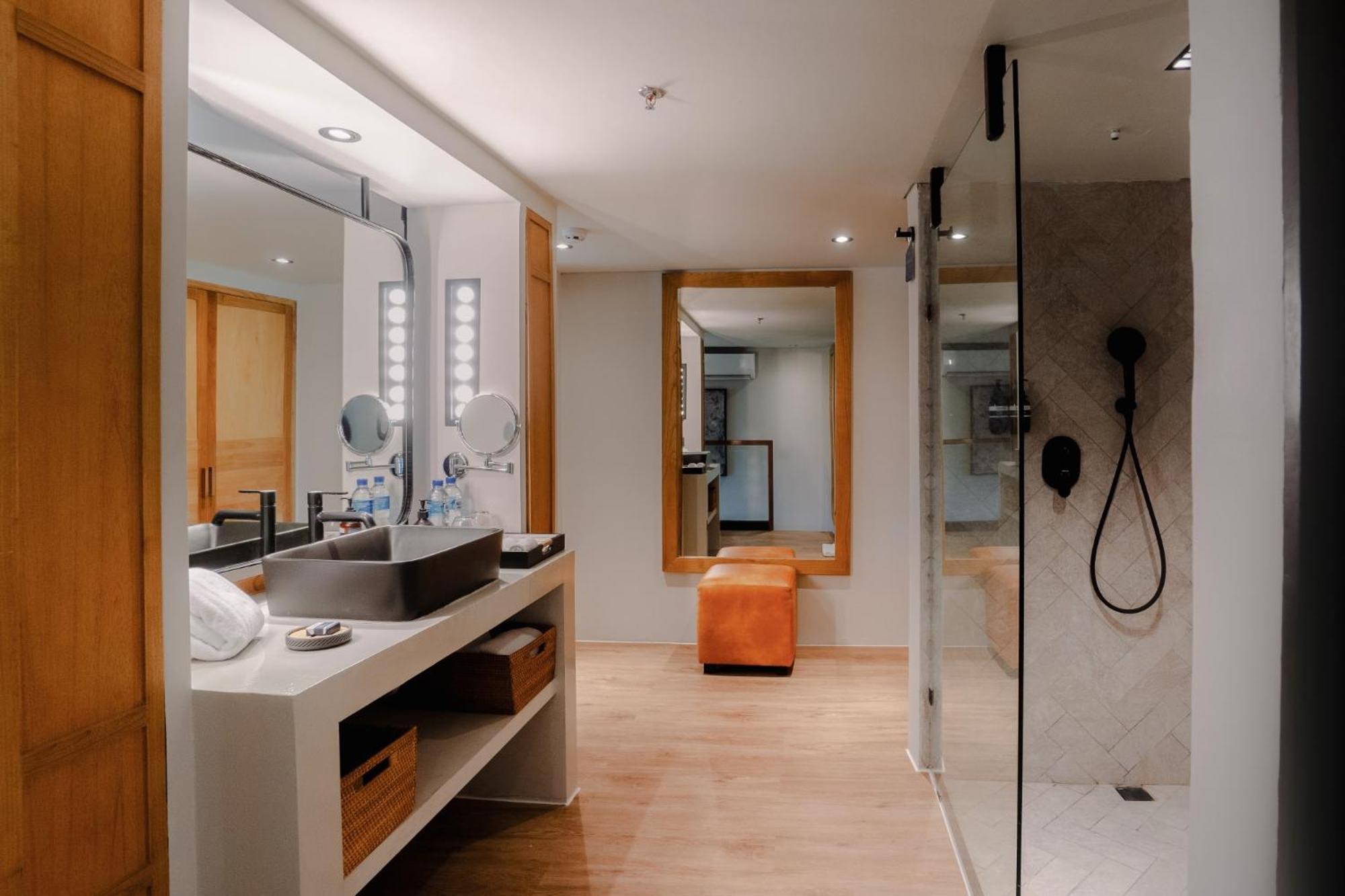 Secana Beachtown & Residences 5*