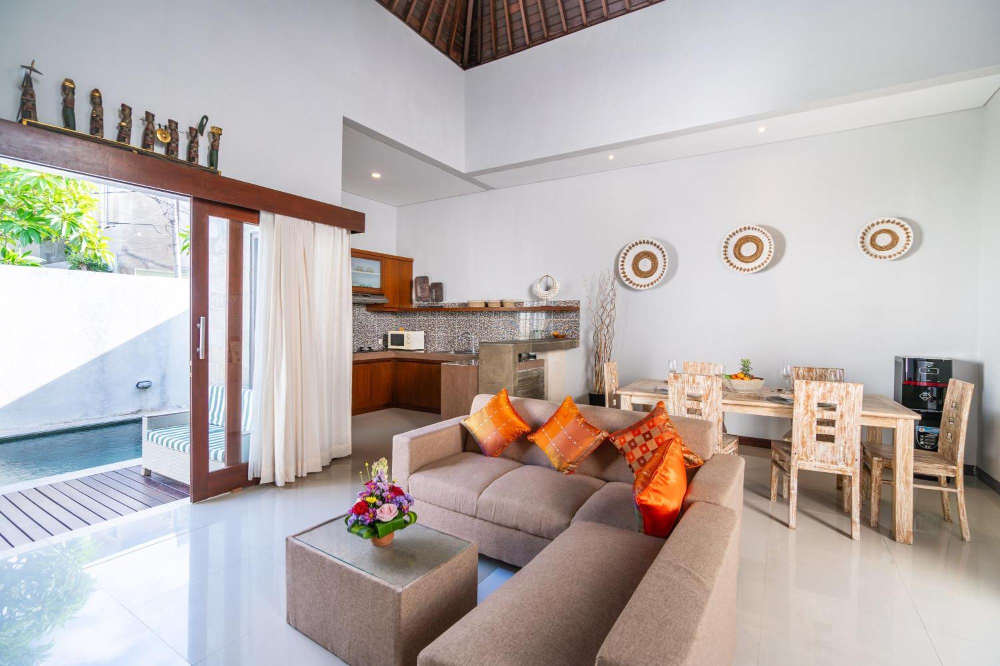 Sebelas Legian * Seminyak (Bali)