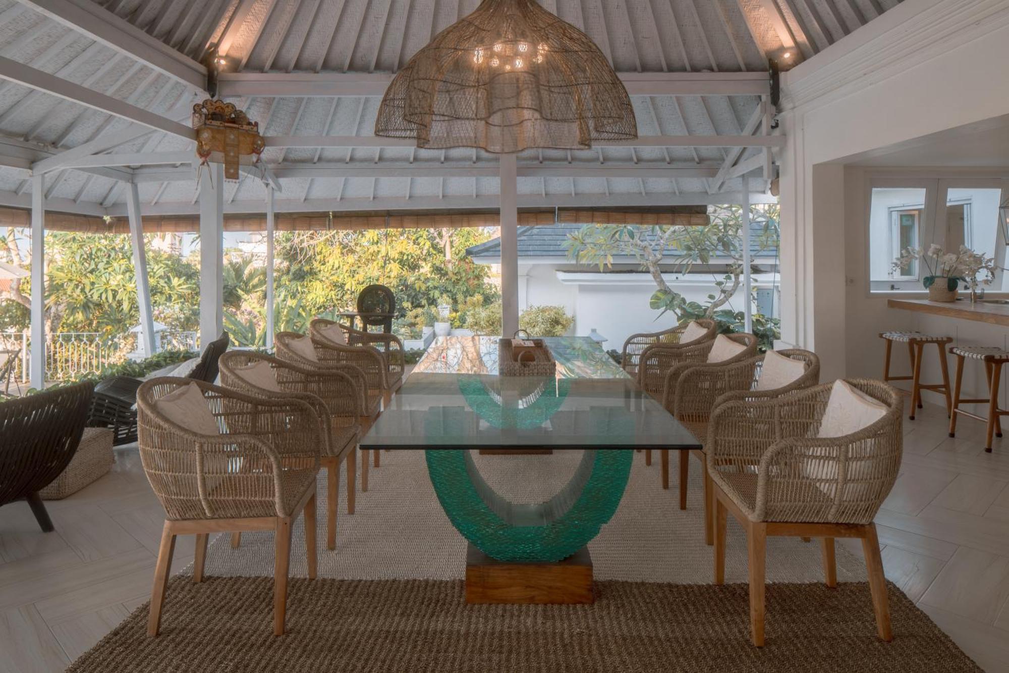 Puri Balangan Villa *