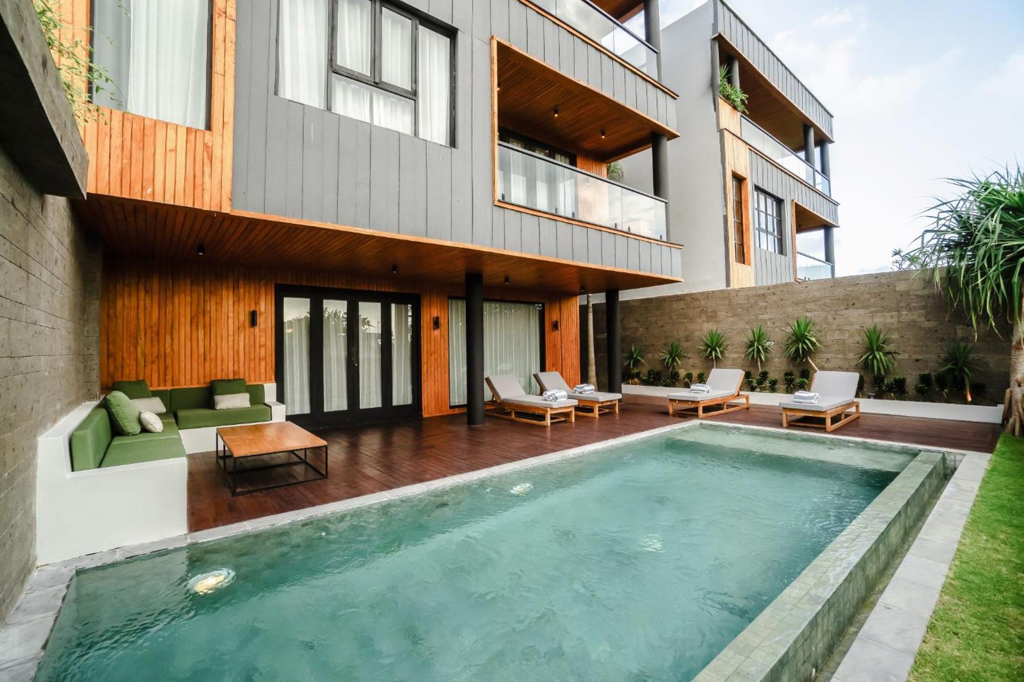 Secana Beachtown & Residences 5*