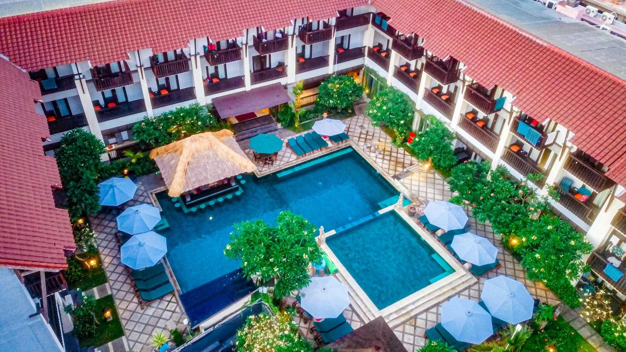 The Lokha & Spa 3* Legian (Bali)