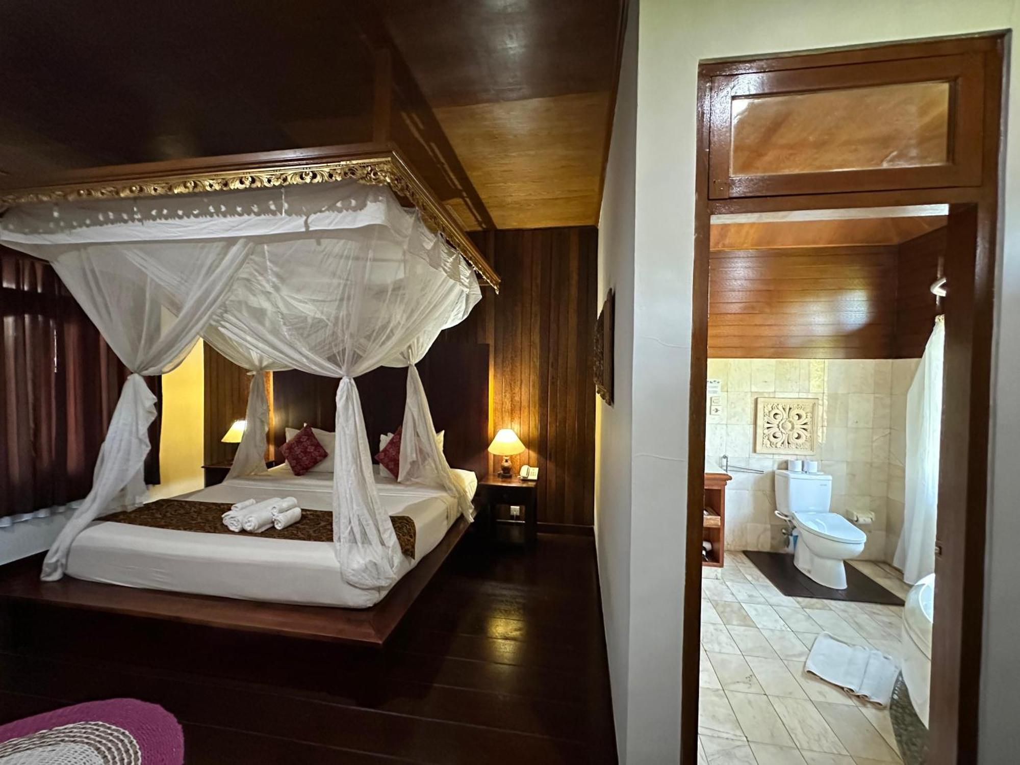 Hotel Saren Indah 3*