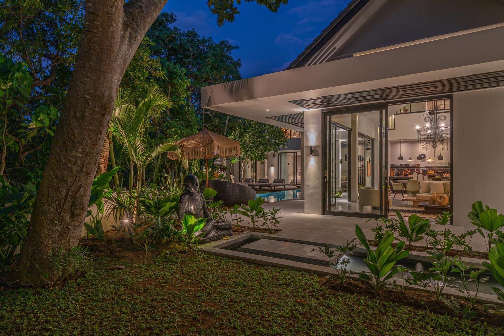 Prana Villa *