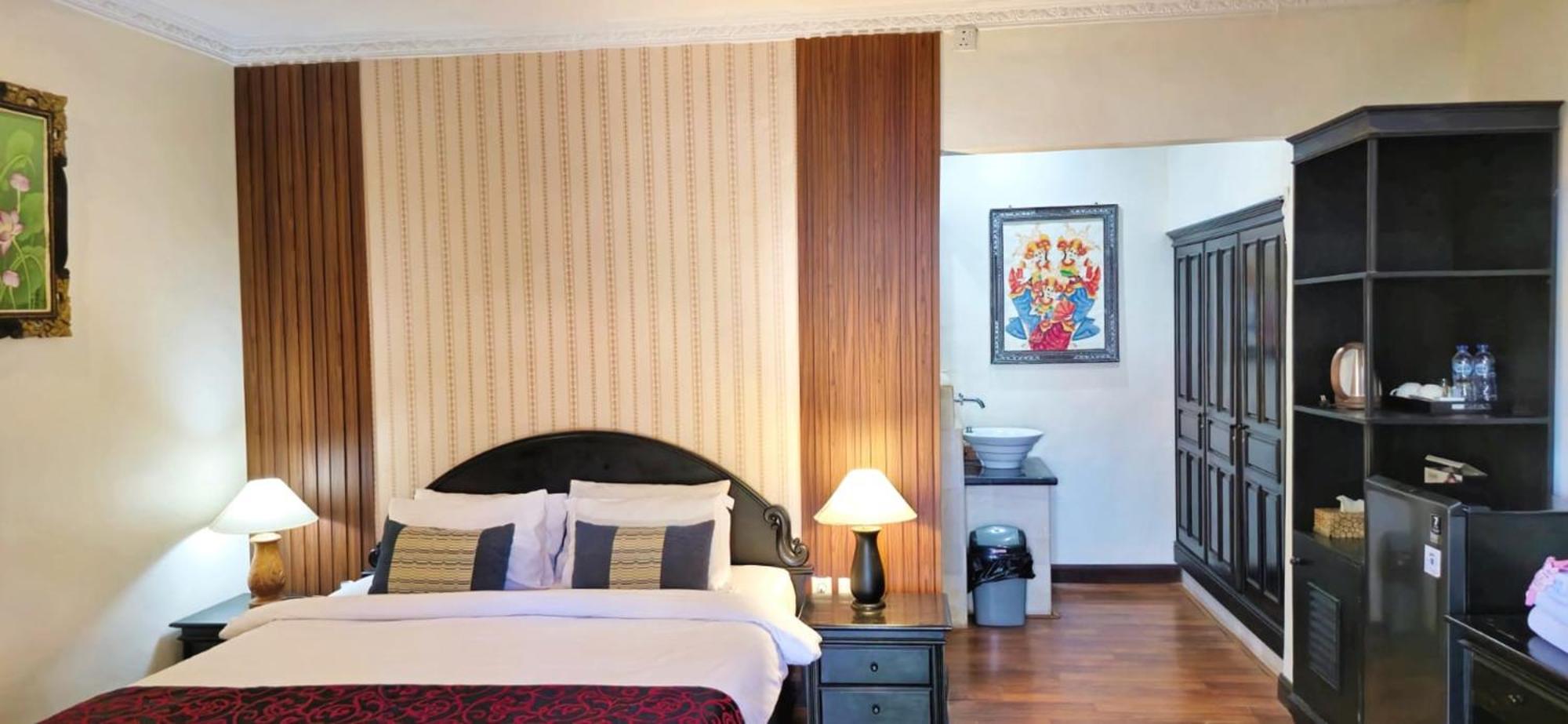 Stana Puri Gopa Hotel 3*