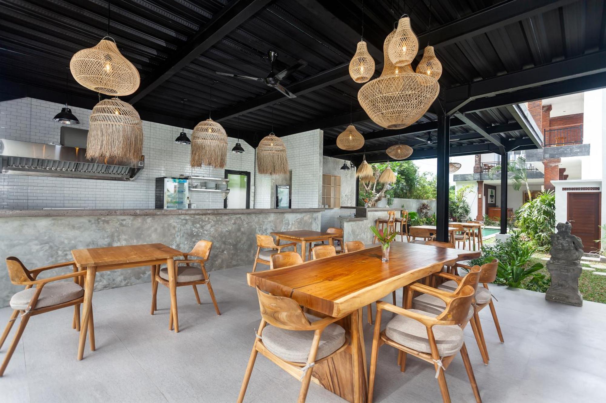 Sujiwa & Ubud (Bali)