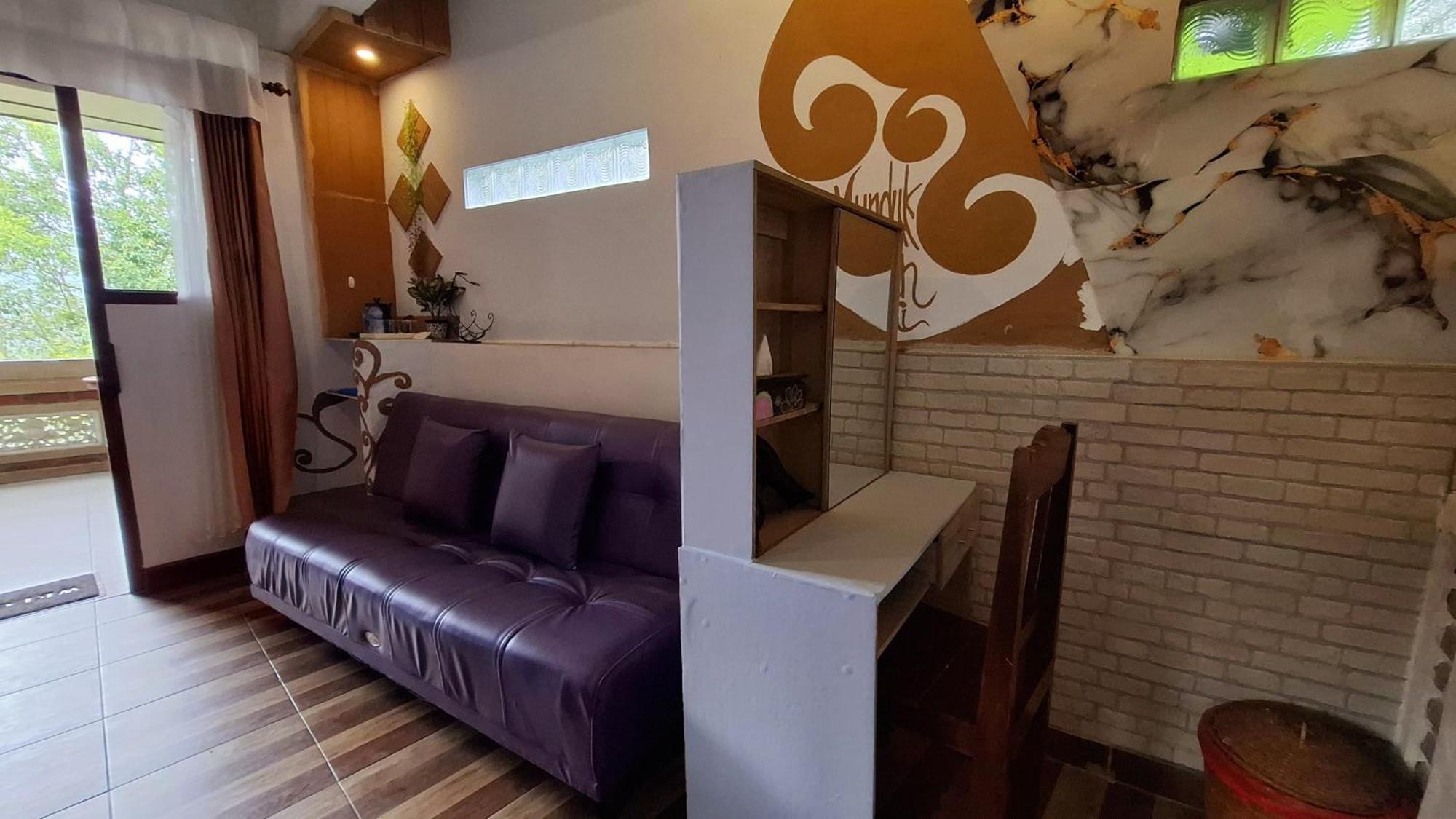 Umah De Madya & Rooftop De Madya Guest house 3*