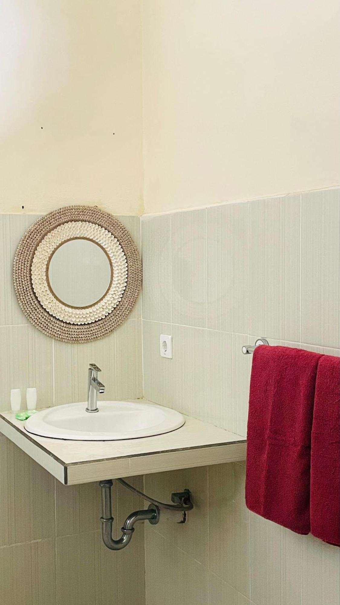 Mantra Sidemen Guest house