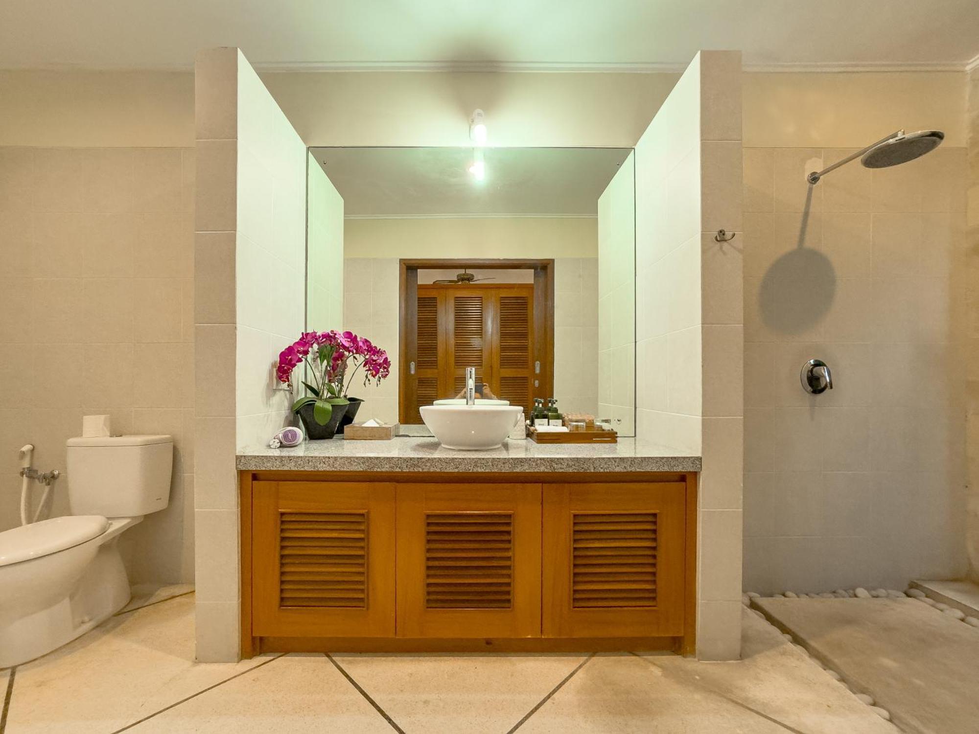 Villa Vara Managed By Bugis *