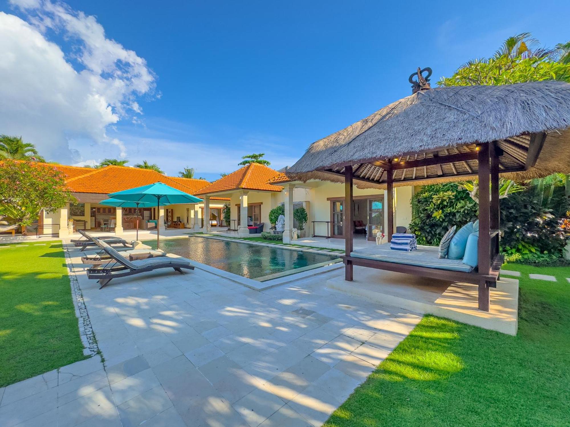 Vara Managed By Bugis * Seminyak (Bali)