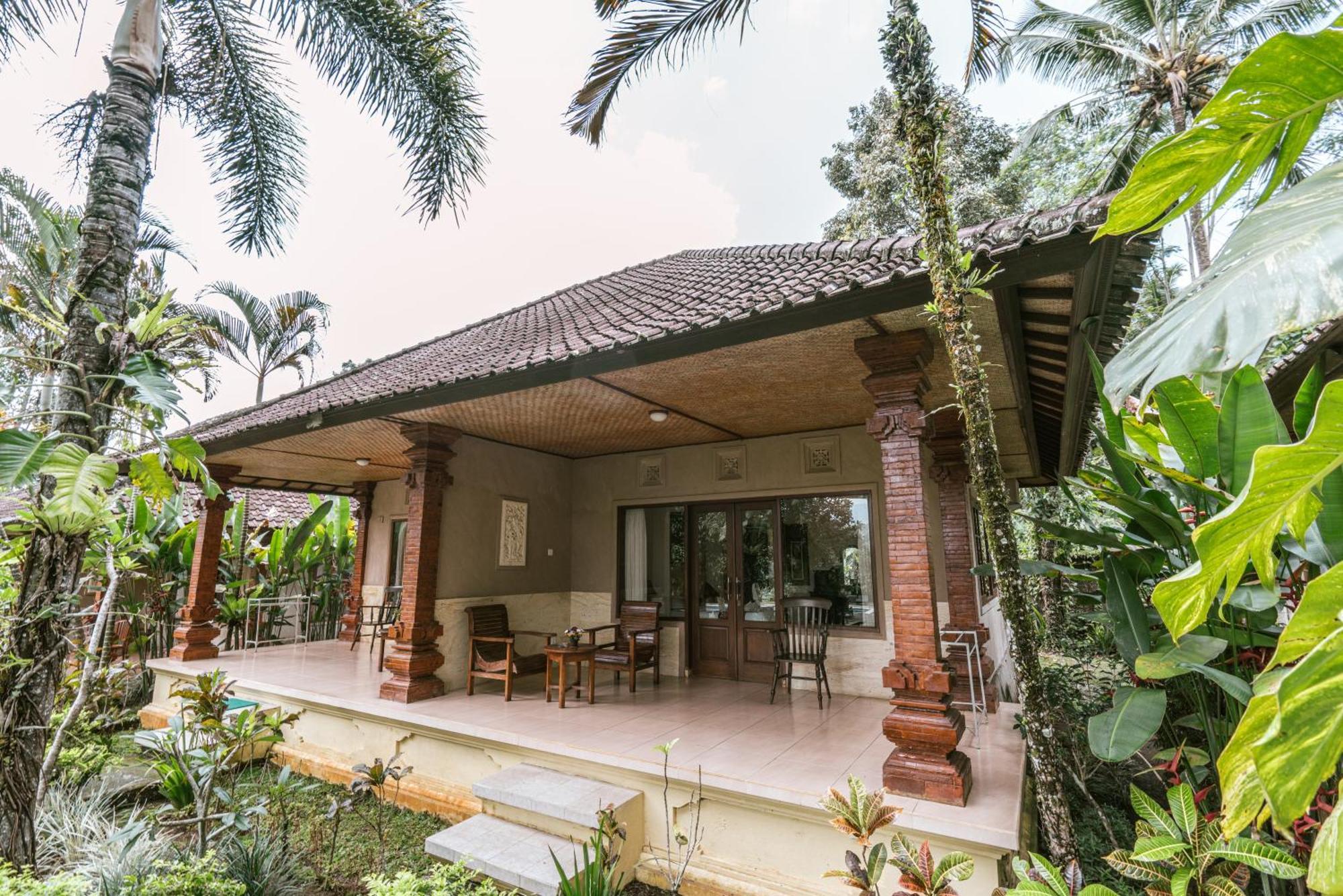 Mahagiri & Restaurant