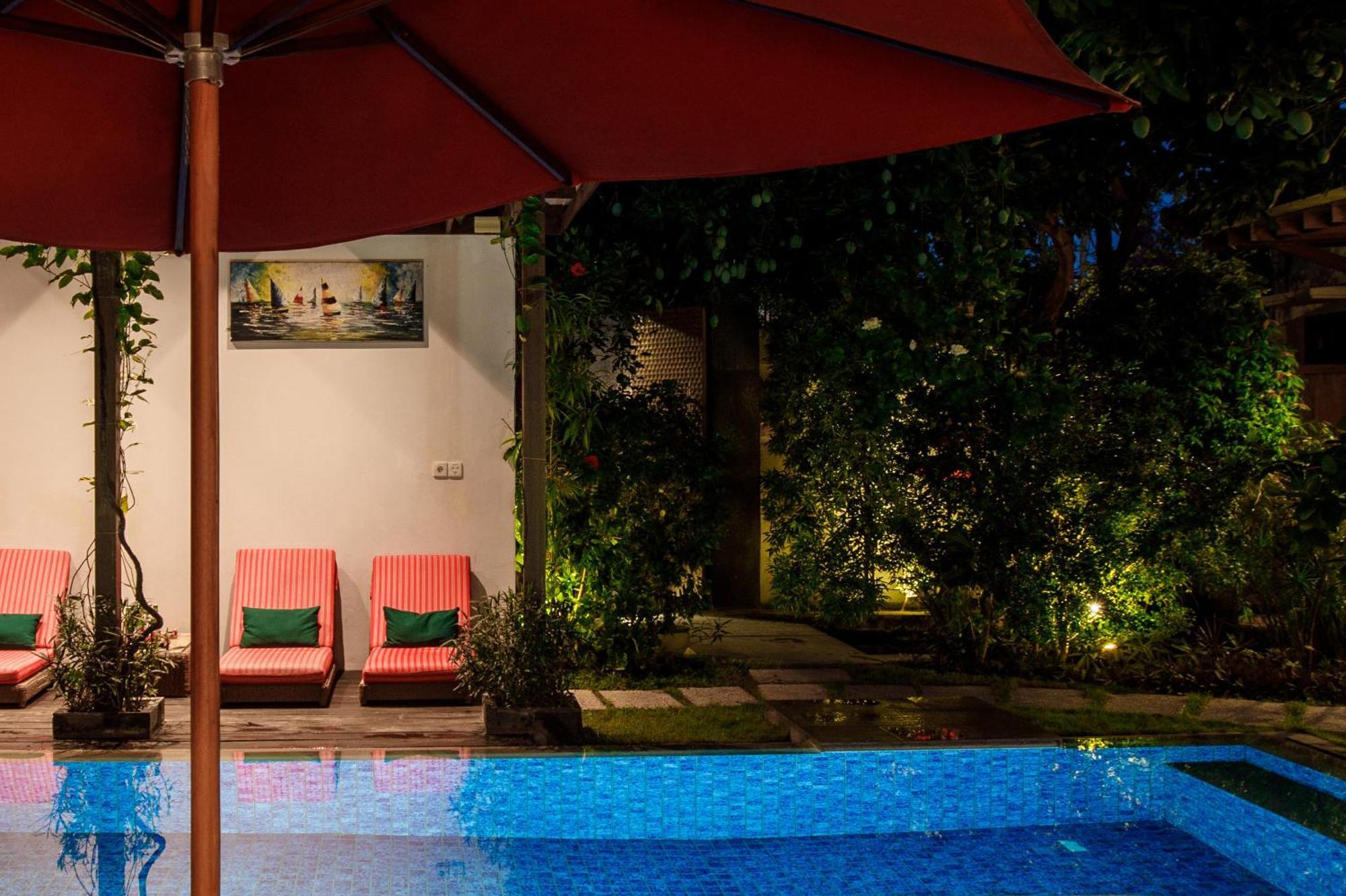 Delight Art Villa Seminyak (Bali)