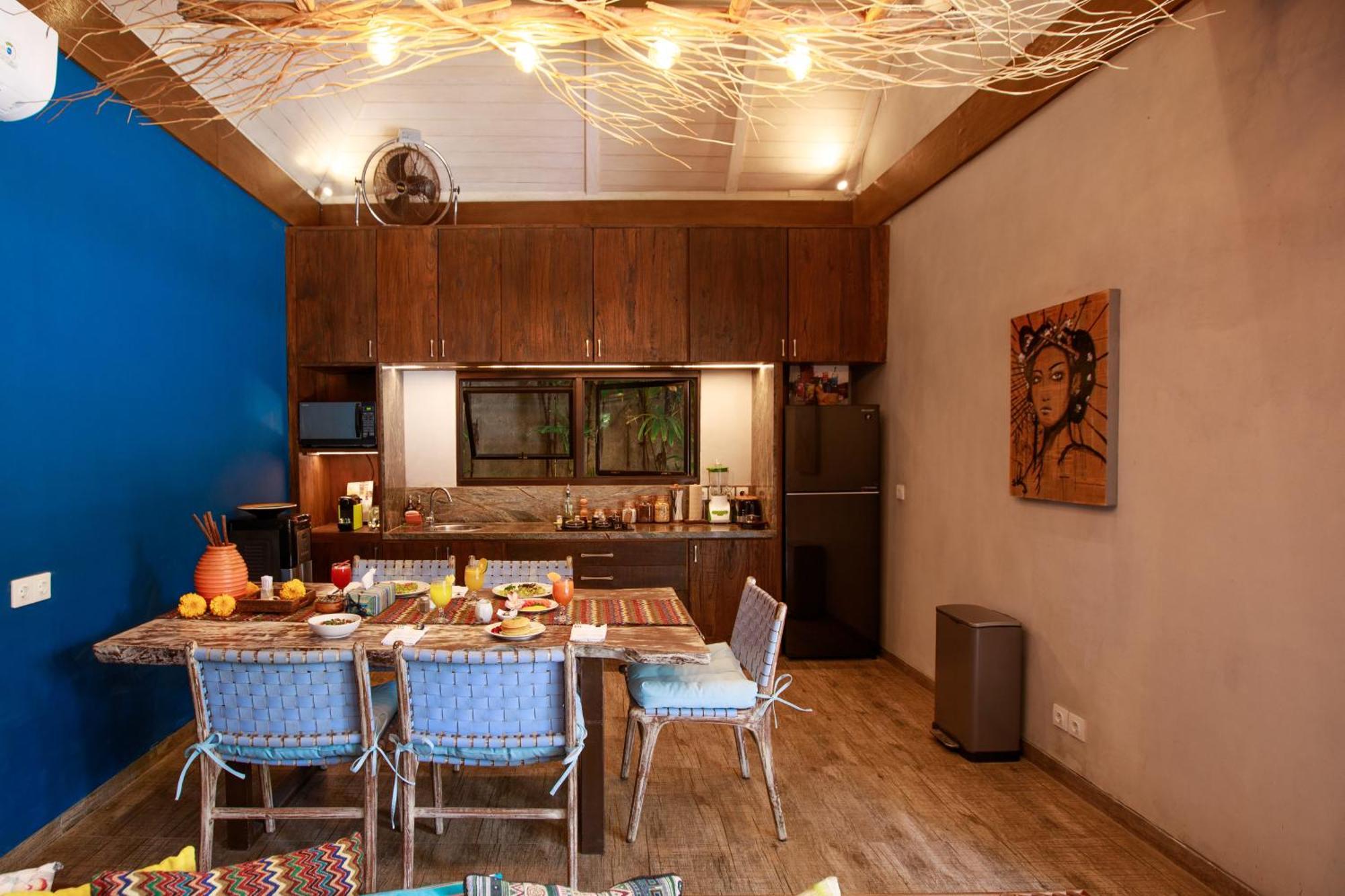 Delight Art Villa Seminyak (Bali)