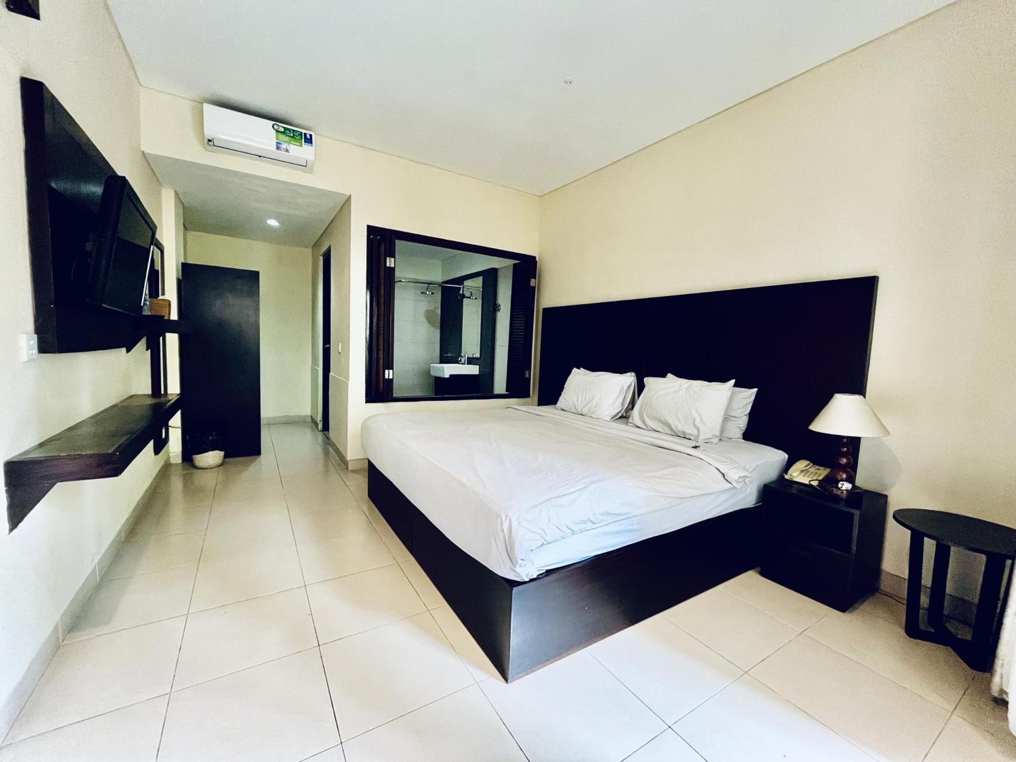 Suris Boutique 3*