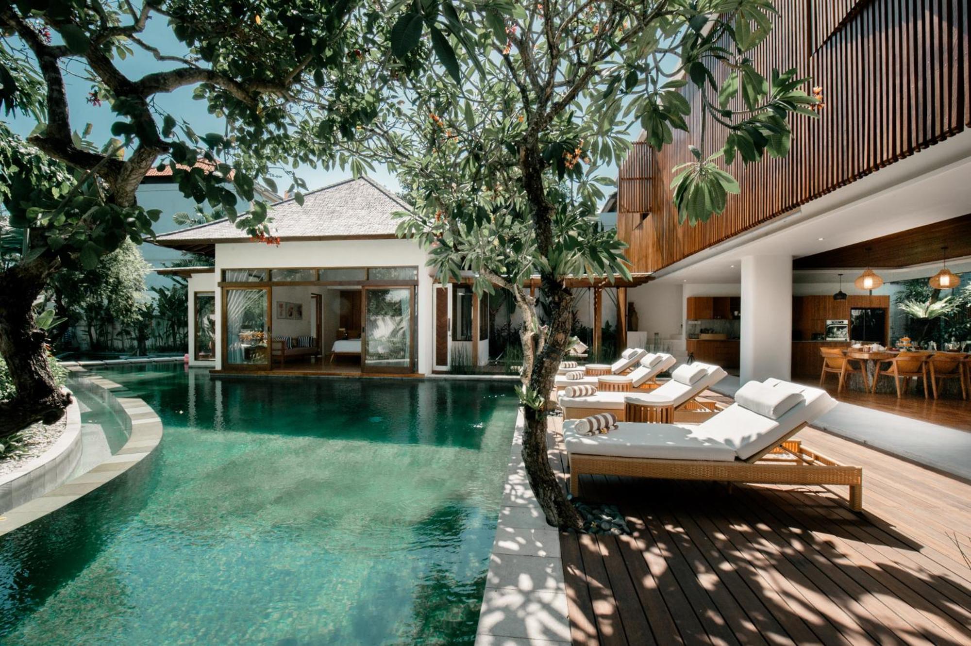 Paya Paya Luxury Near Beach-potato Head Villa Seminyak (Bali)