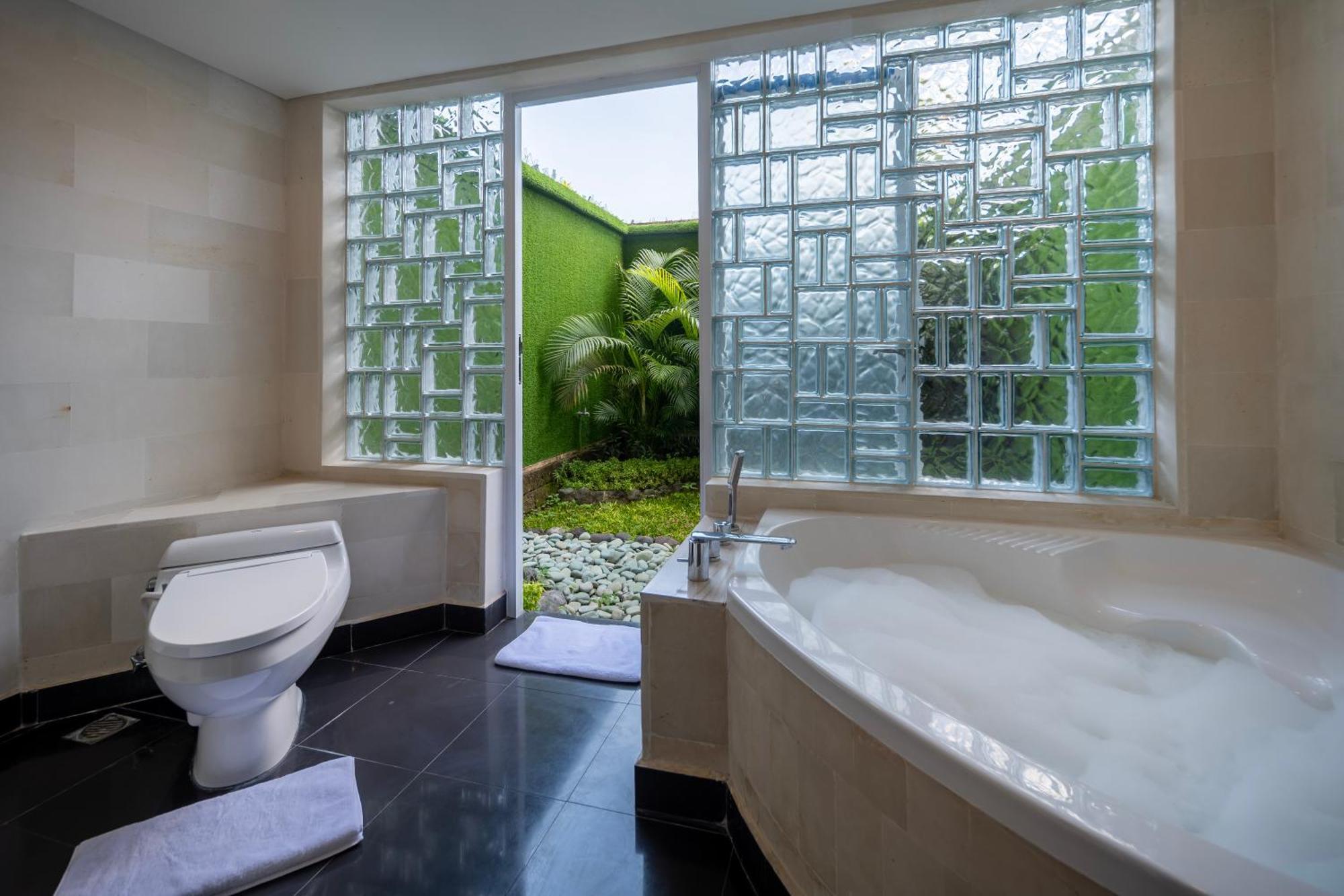 Prime Plaza - Bali Sanur (Bali)