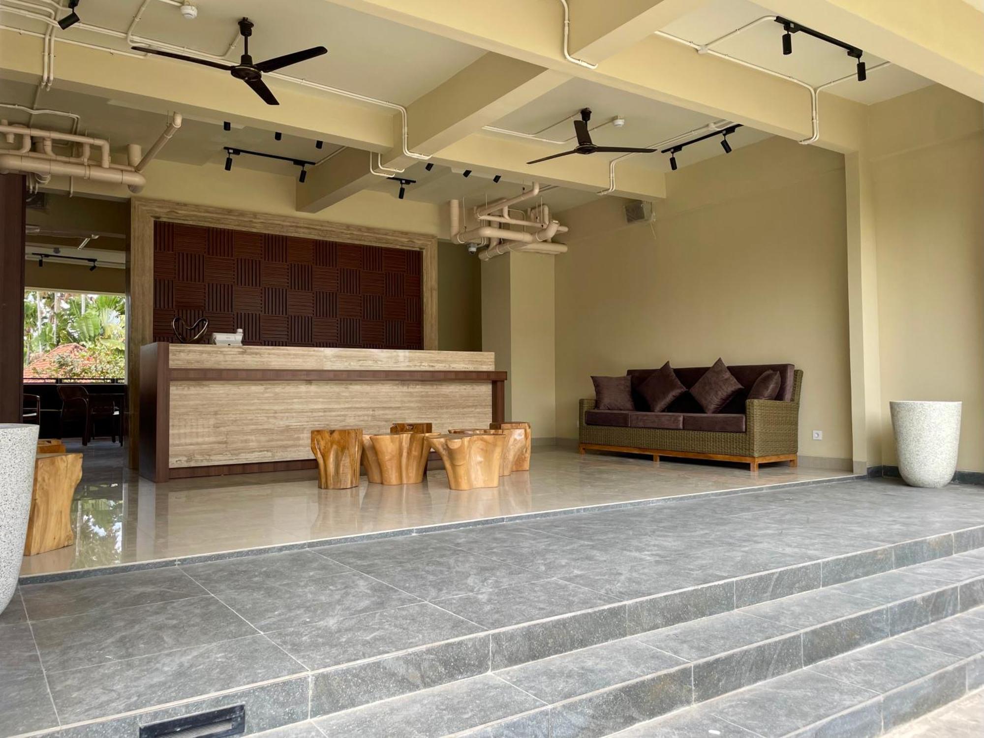 Anaya Hotel 4*