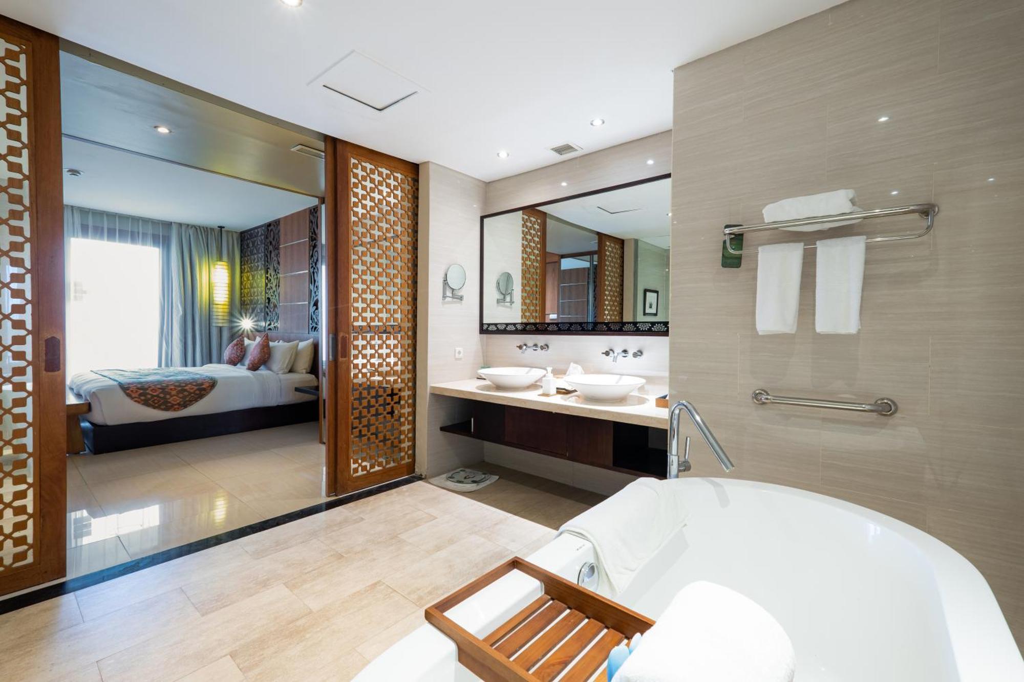 Vouk And Nusa Dua Bali