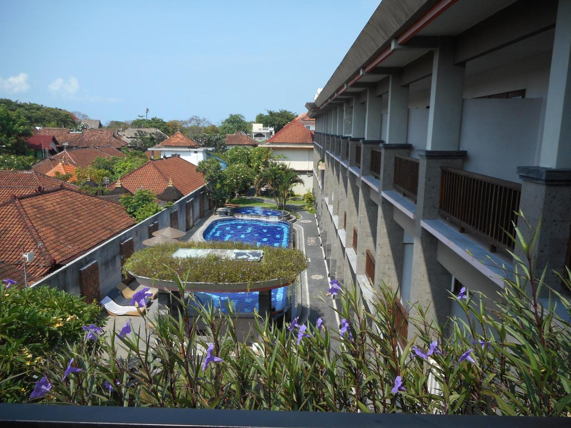 Grand Sinar Indah 3*