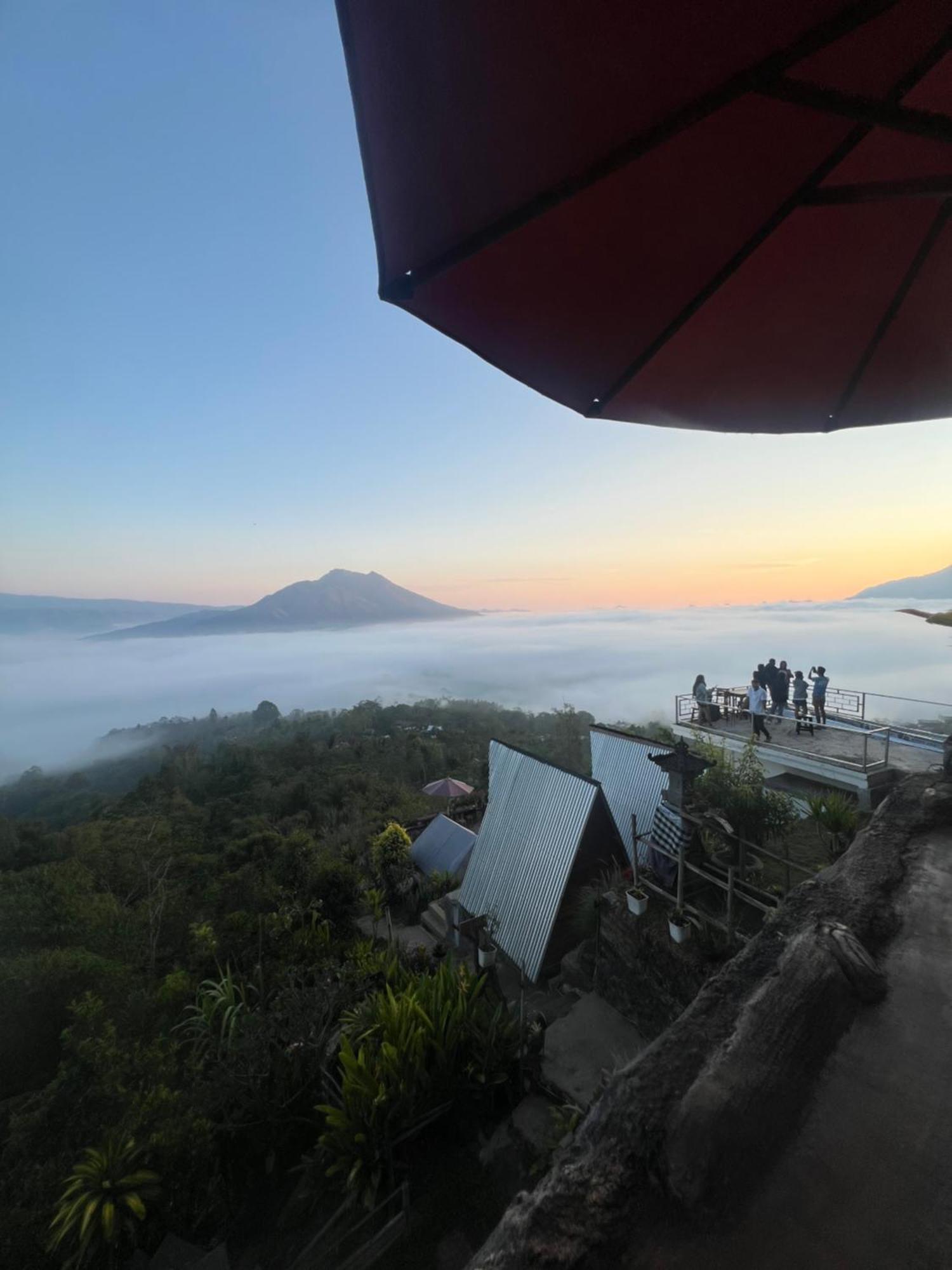 Tukadsari *
