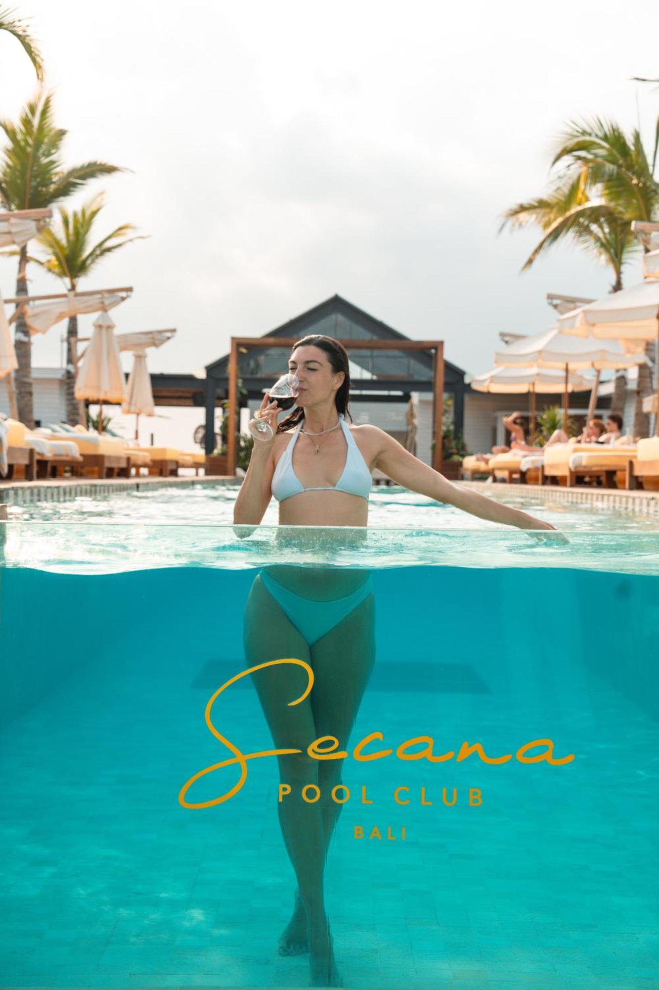 Secana Beachtown & Residences Resort
