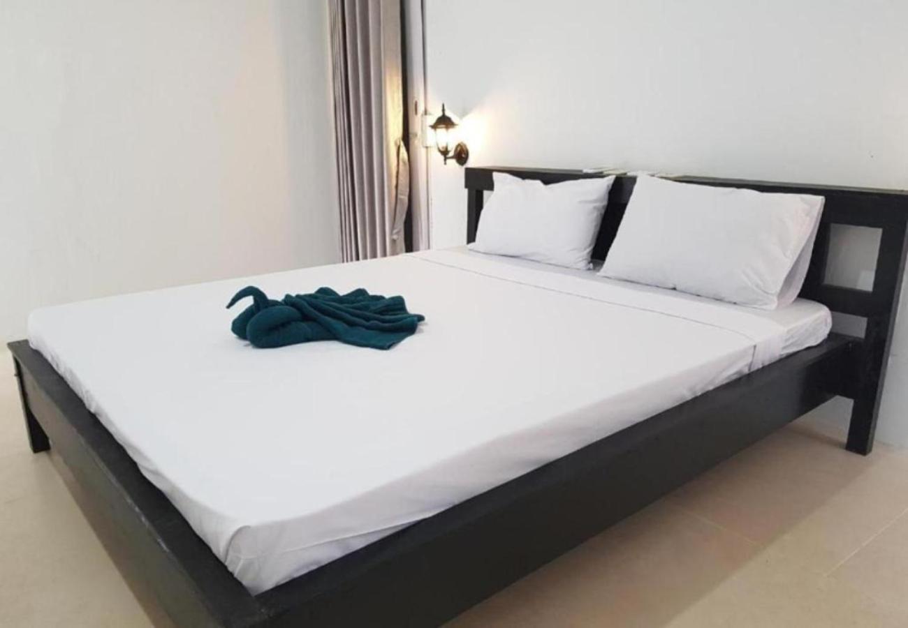 The Tree House Bed & Breakfast 3*