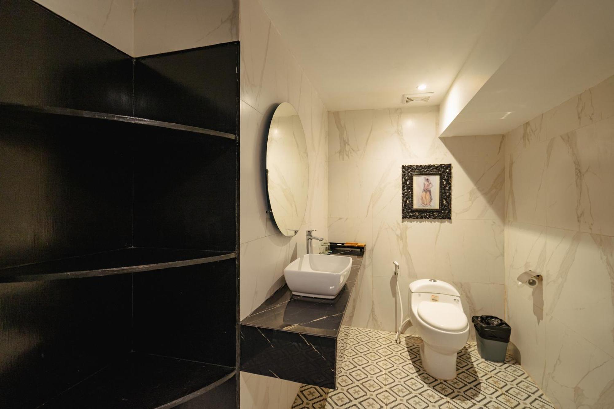 Casa Wina Kuta Hotel *
