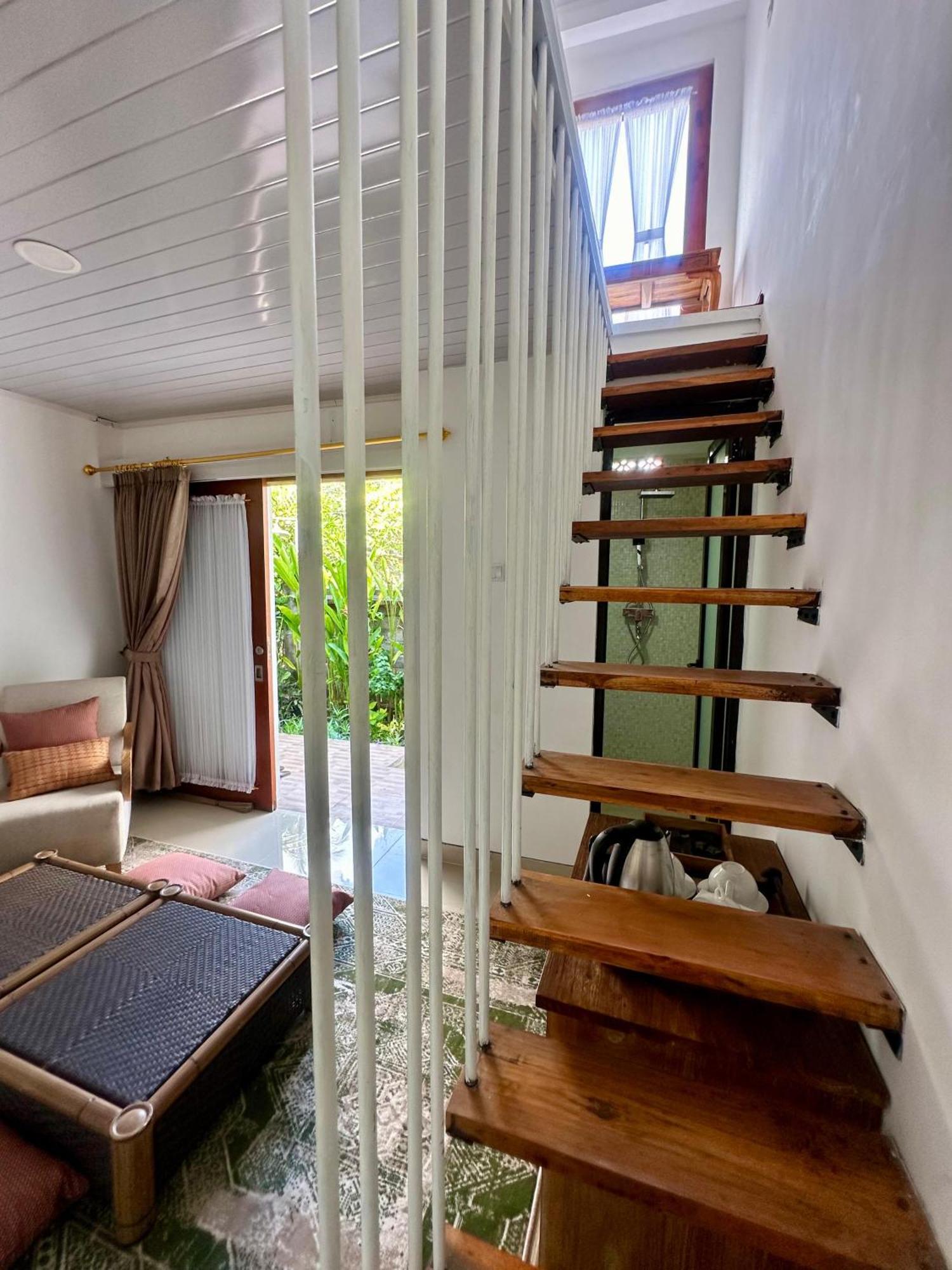 Guest house Puri Saren Anyar *