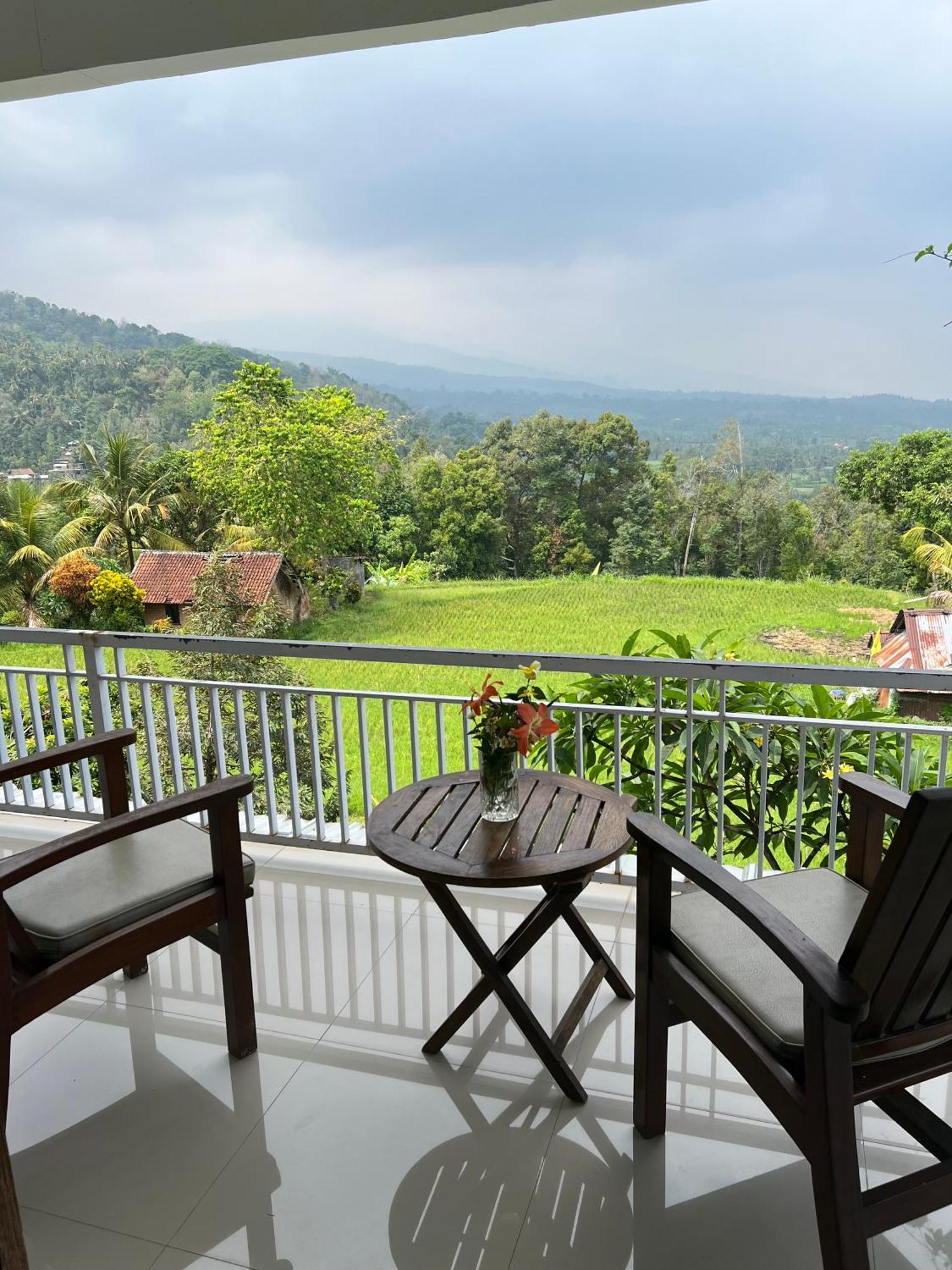 Homestay Mandhasativa