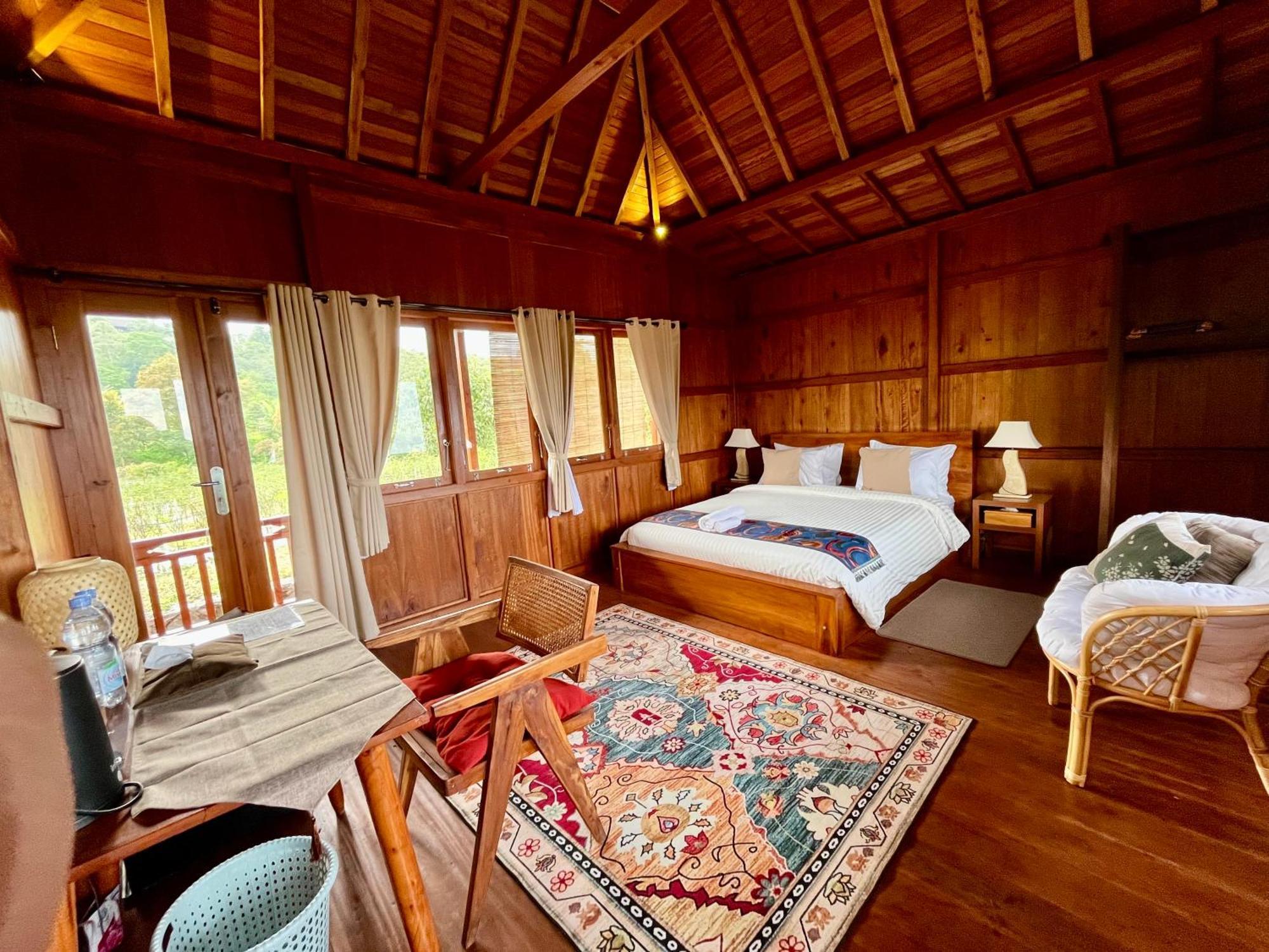 Manigelang Inn 2*