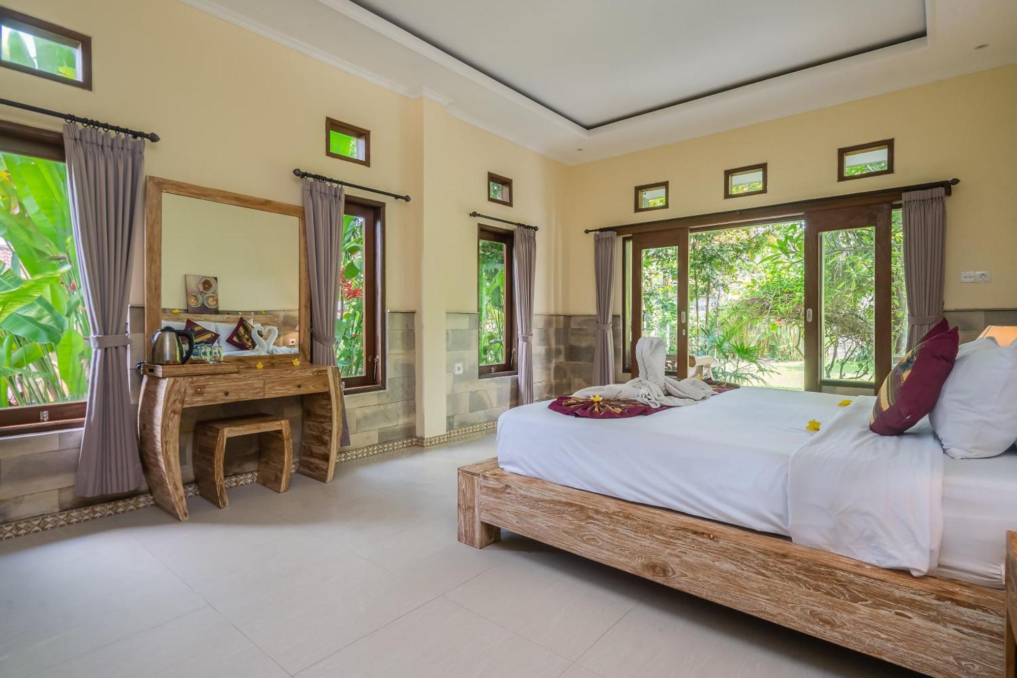 Yamuna Guest house *