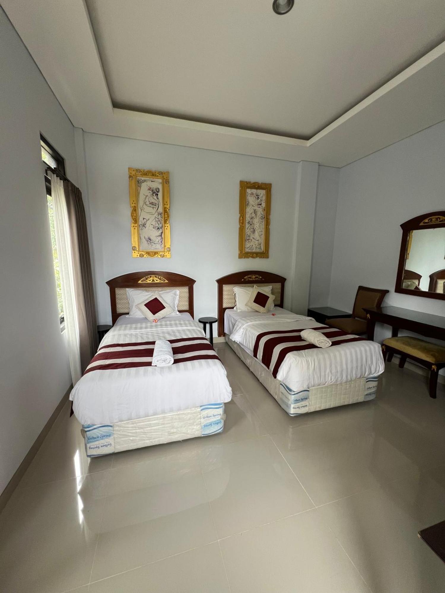 Mandhasativa Homestay
