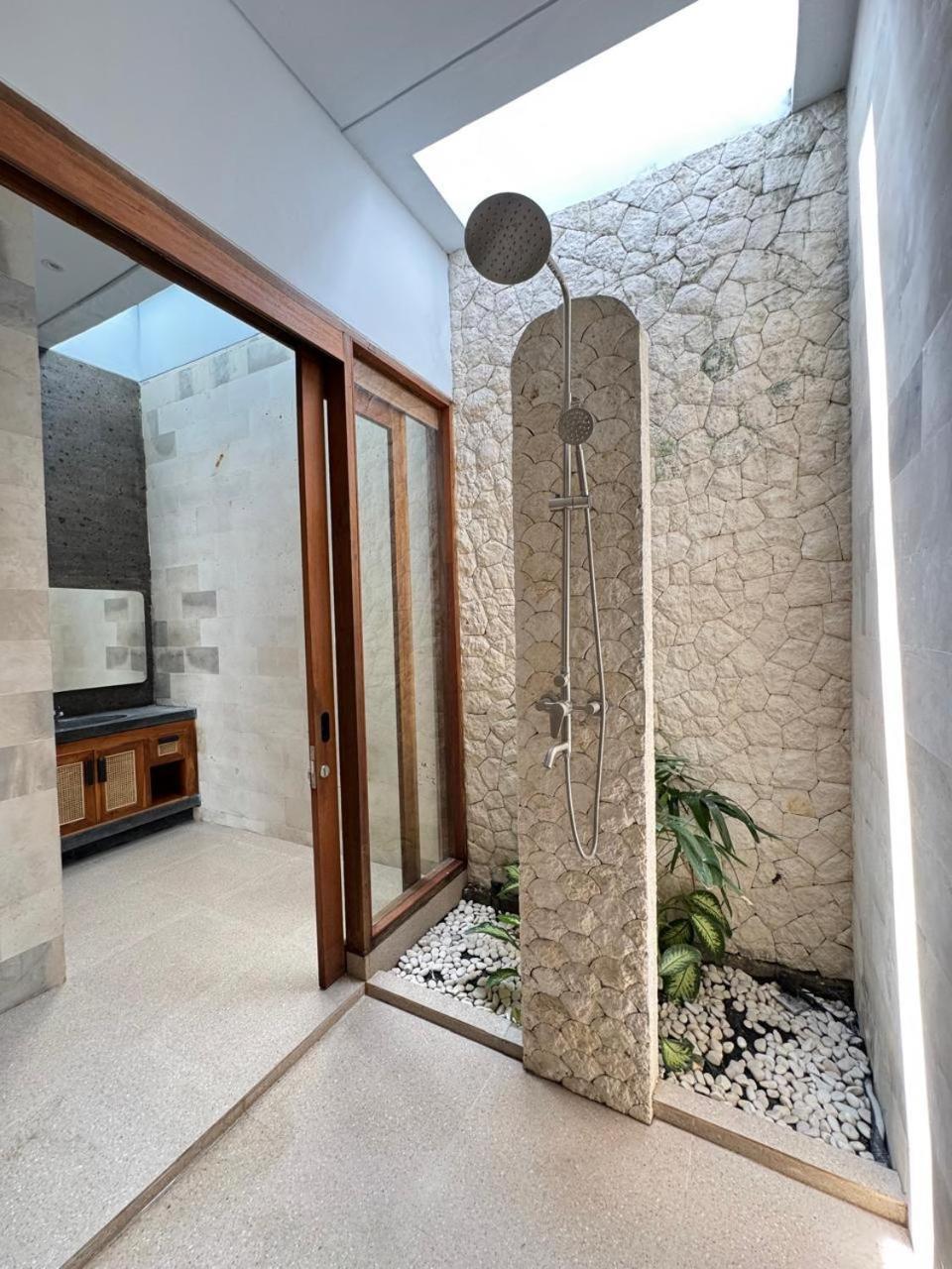 Guest house Nova Canggu (Bali)