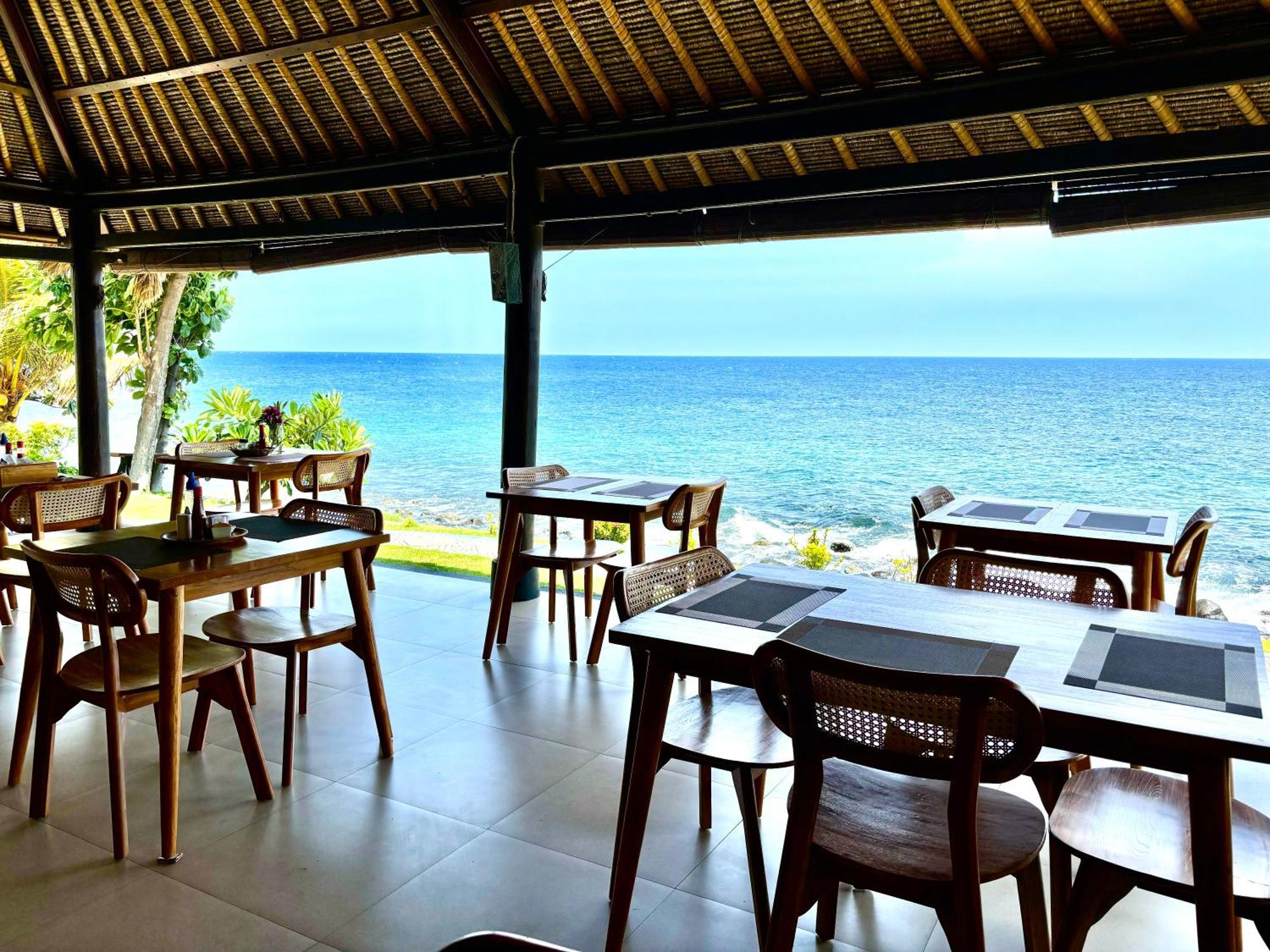 Santorini Hotel Amed (Bali)