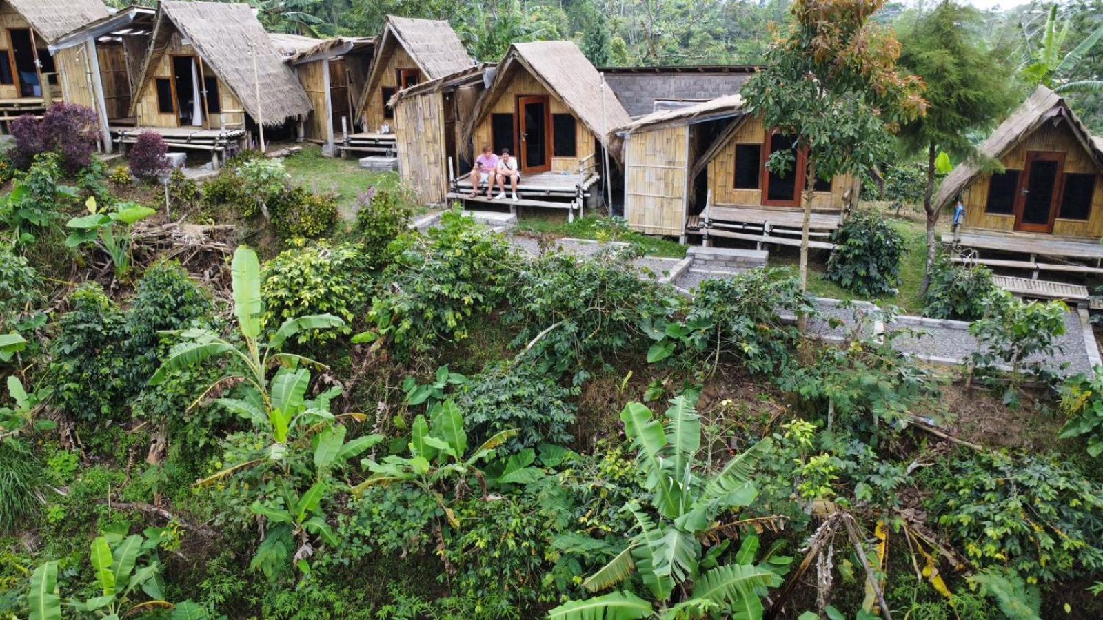 Wanagiri Lodge *